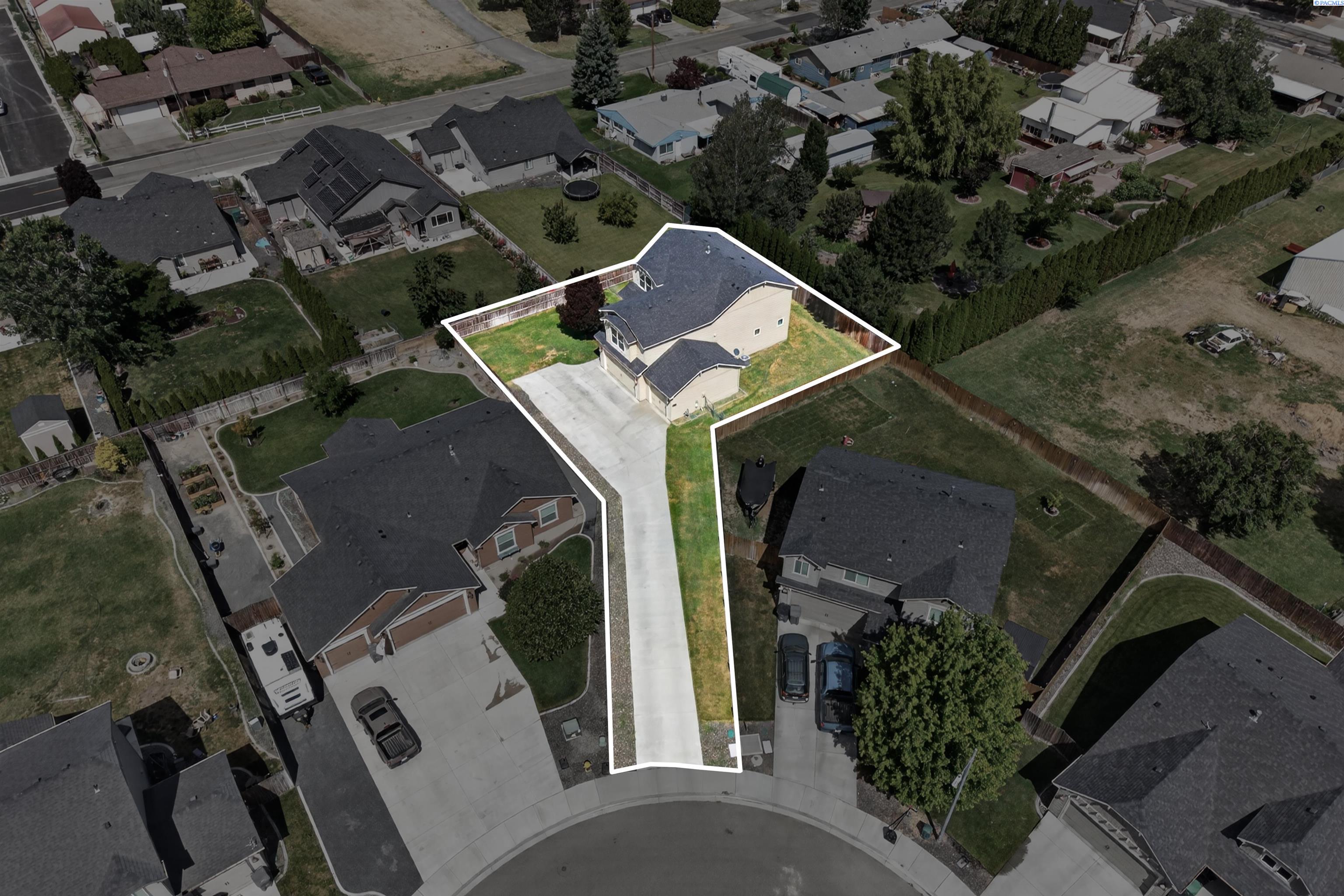 2822 S Hartford Pl, Kennewick, WA 99337