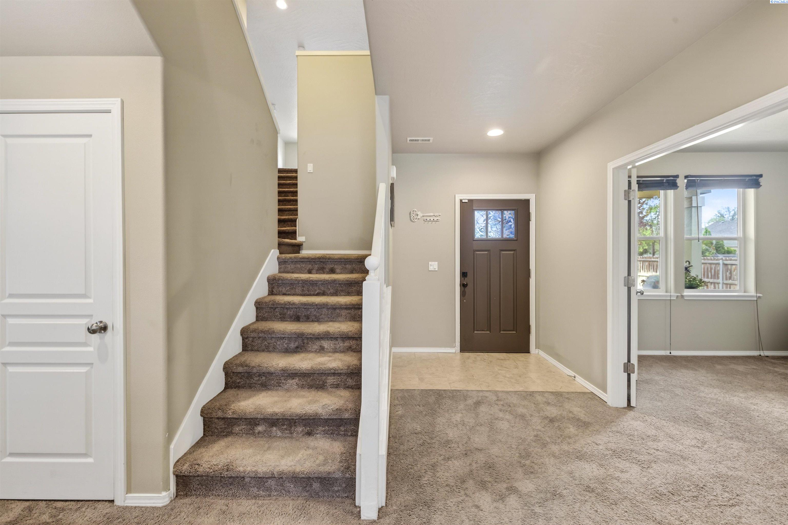 2822 S Hartford Pl, Kennewick, WA 99337