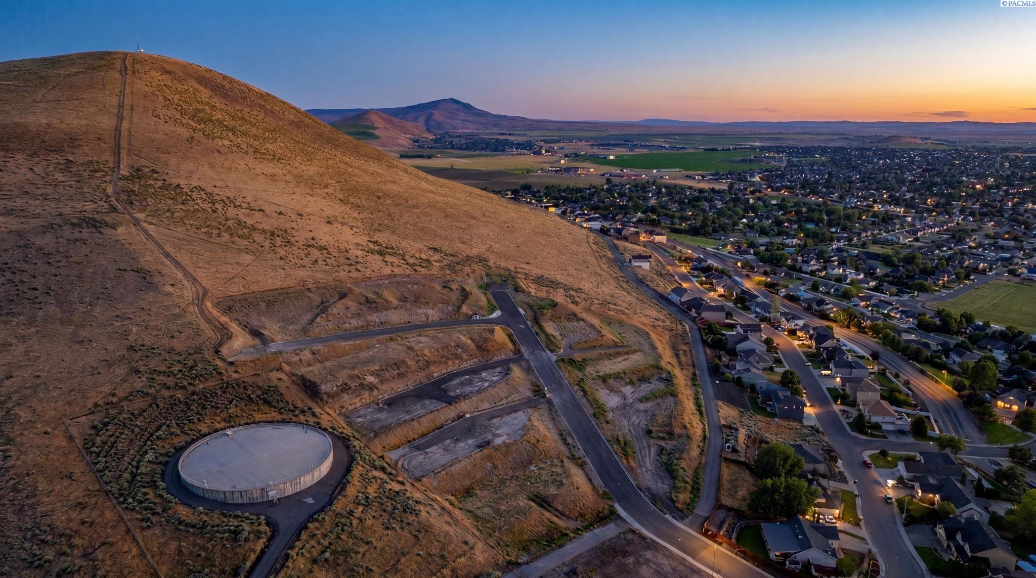 4678 Ferrero Dr Lot 4, West Richland, WA 99353