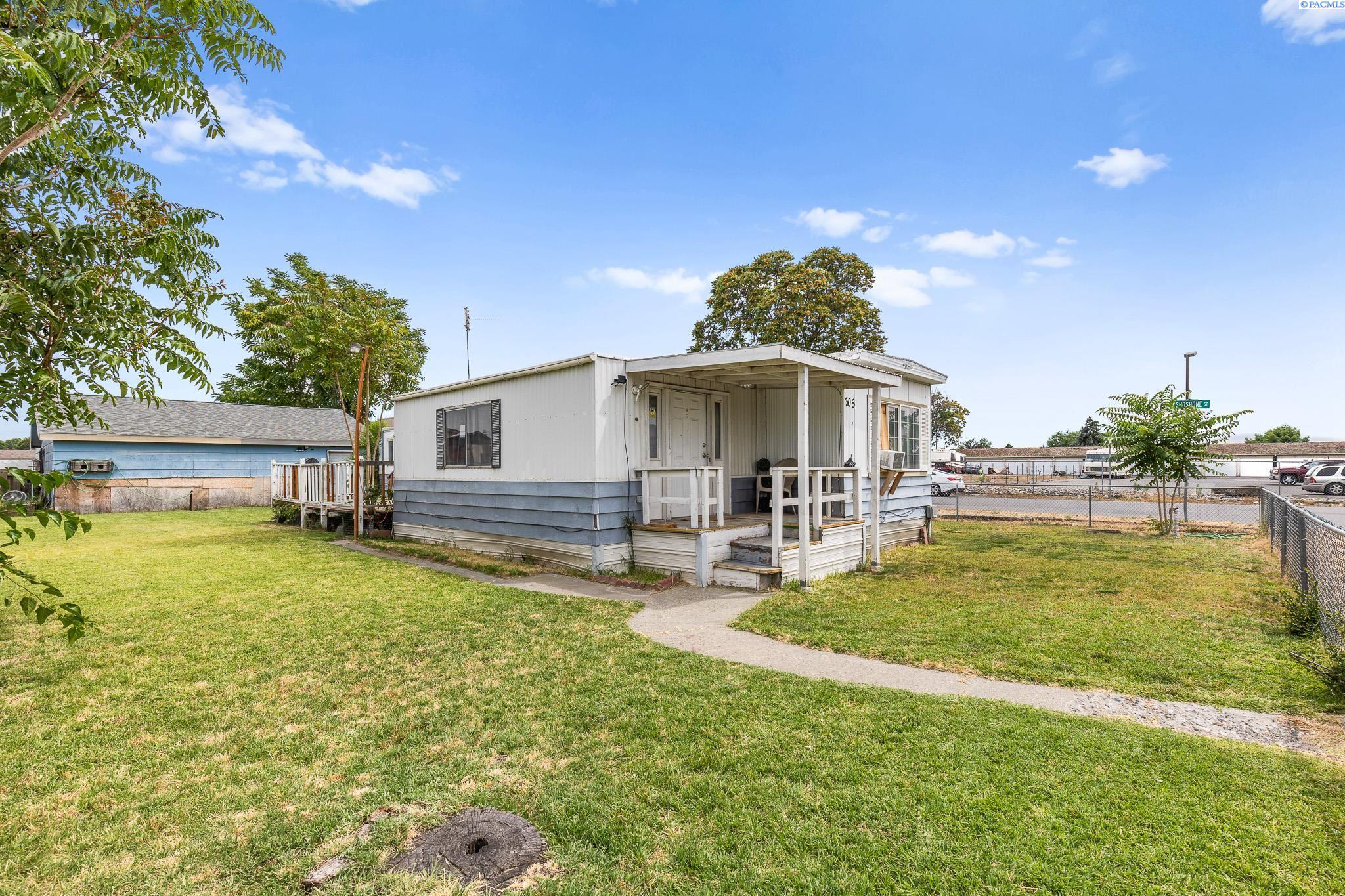 305 N 23rd Ave, Pasco, WA 99301