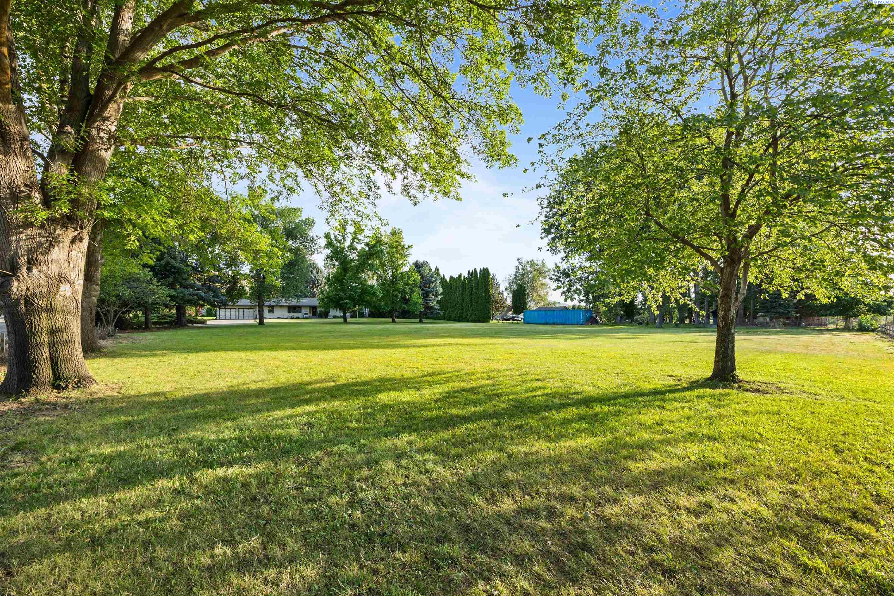 11002 S 1518 Pr Sw, Prosser, WA 99350