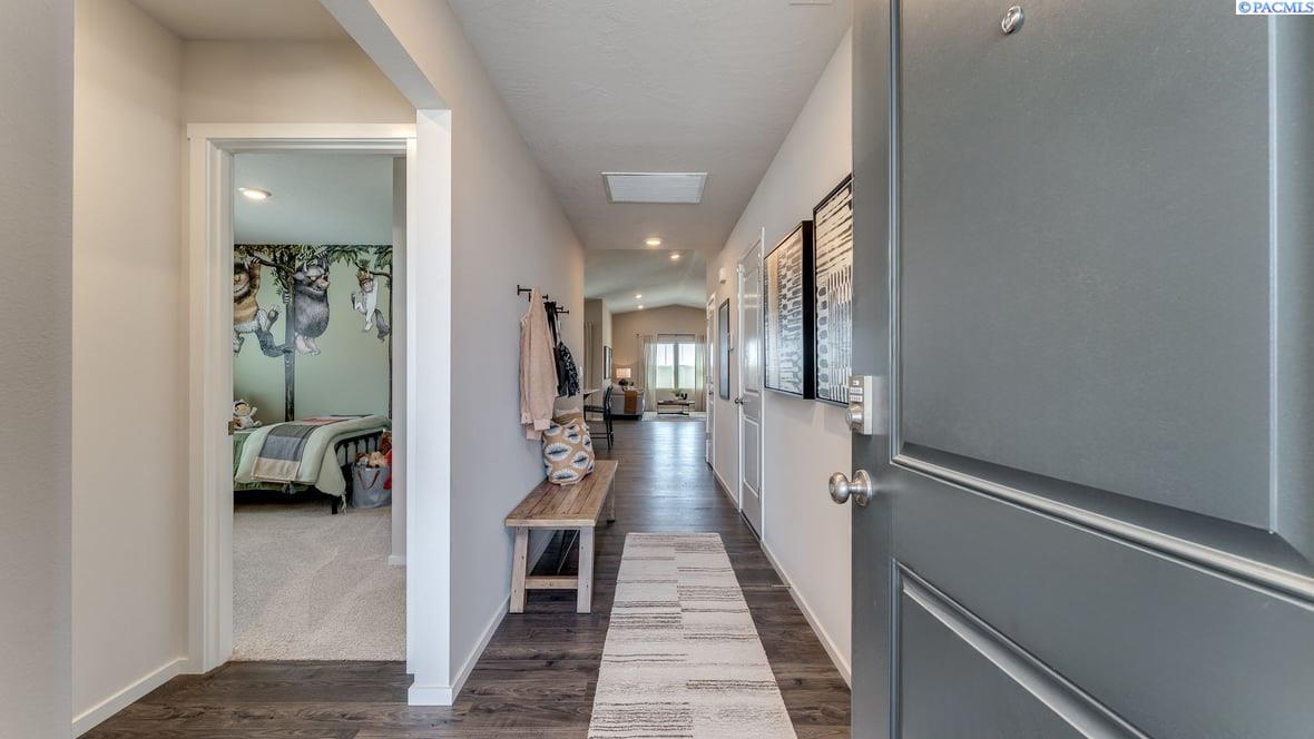3505 Barbera St, Richland, WA 99352