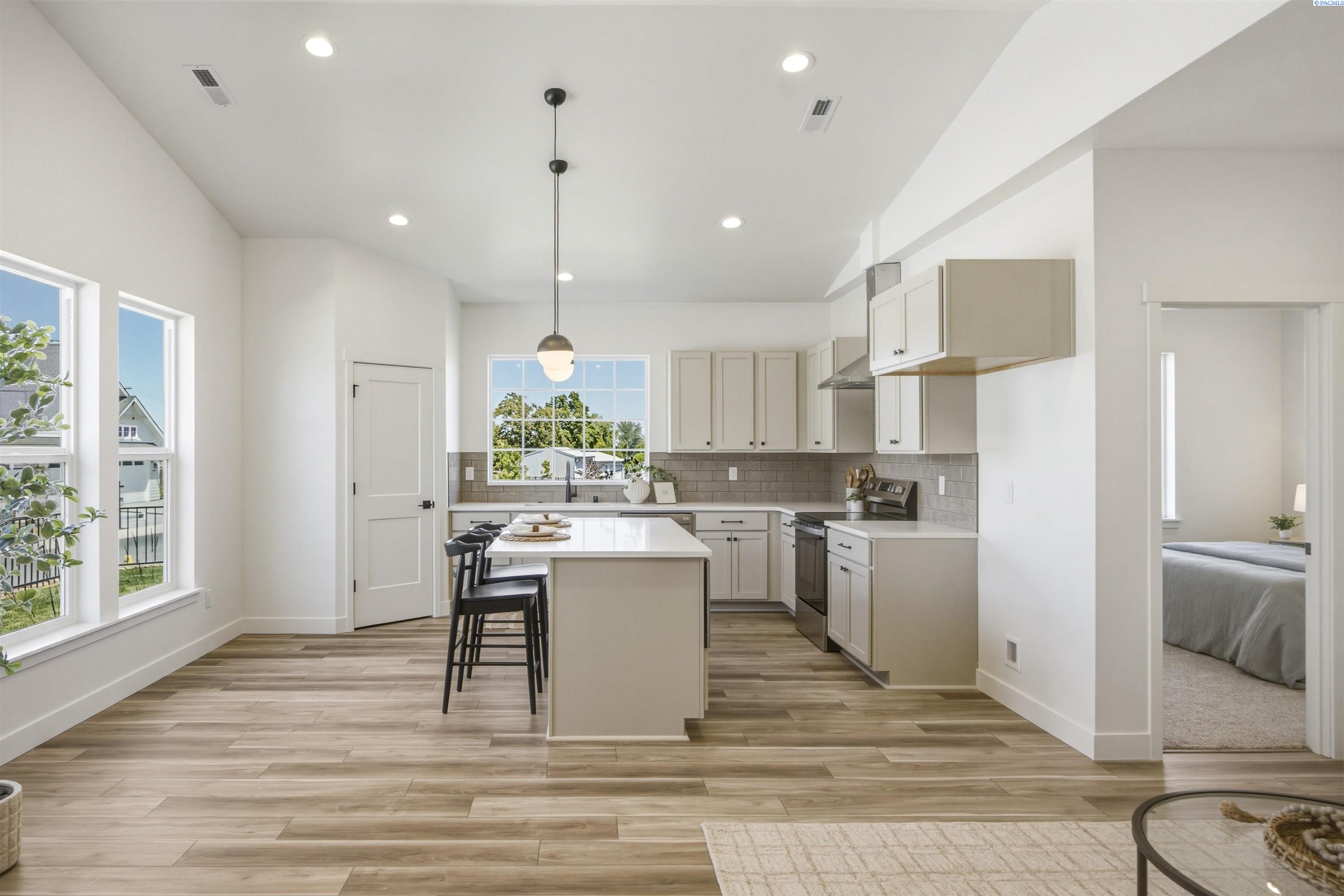 4506 Conifer St, West Richland, WA 99353