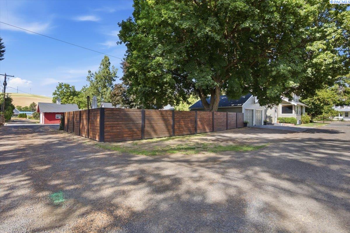 400 Coppei Ave, Waitsburg, WA 99361