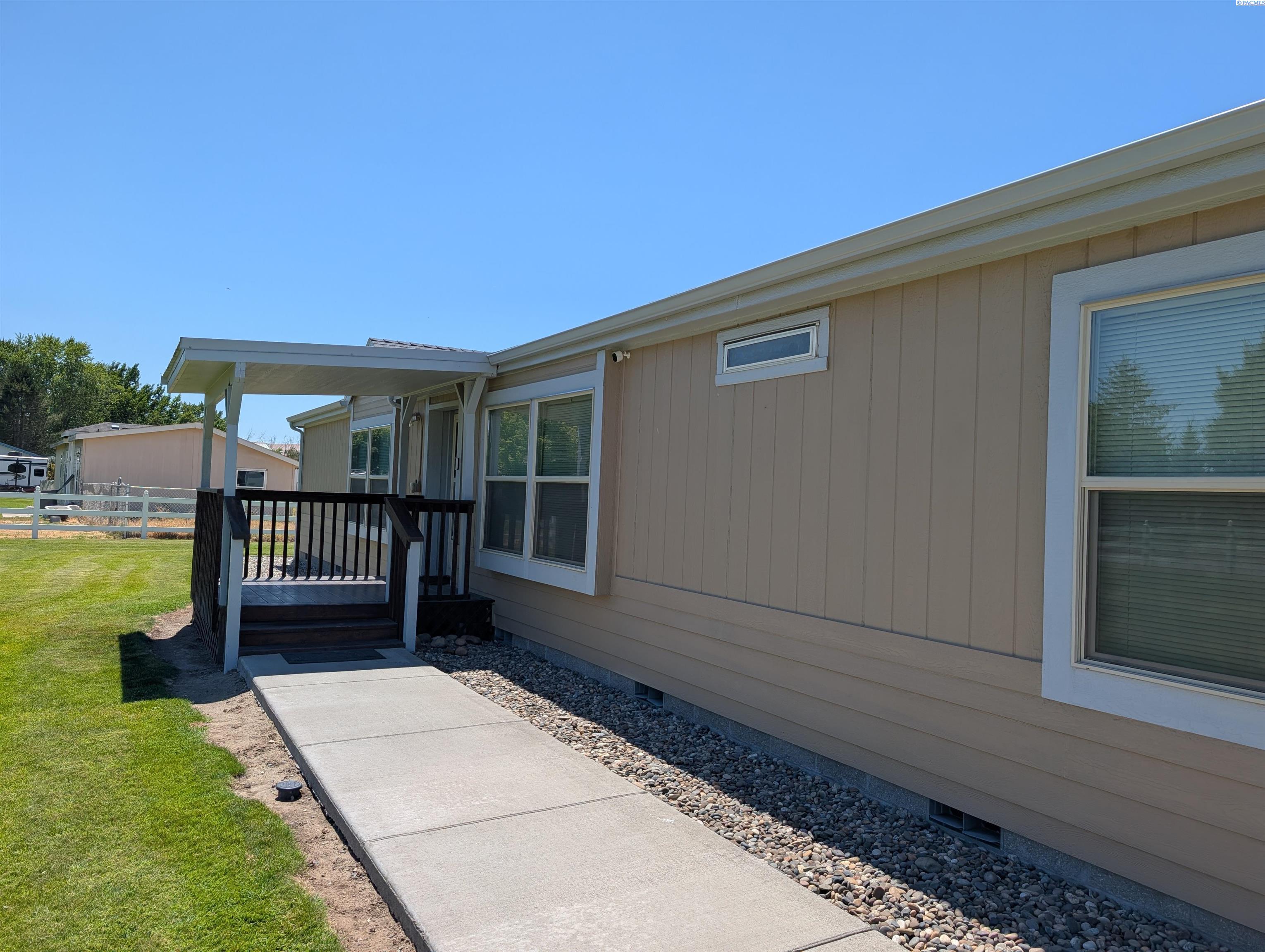20204 S 2154 Pr Se, Kennewick, WA 99337-6776