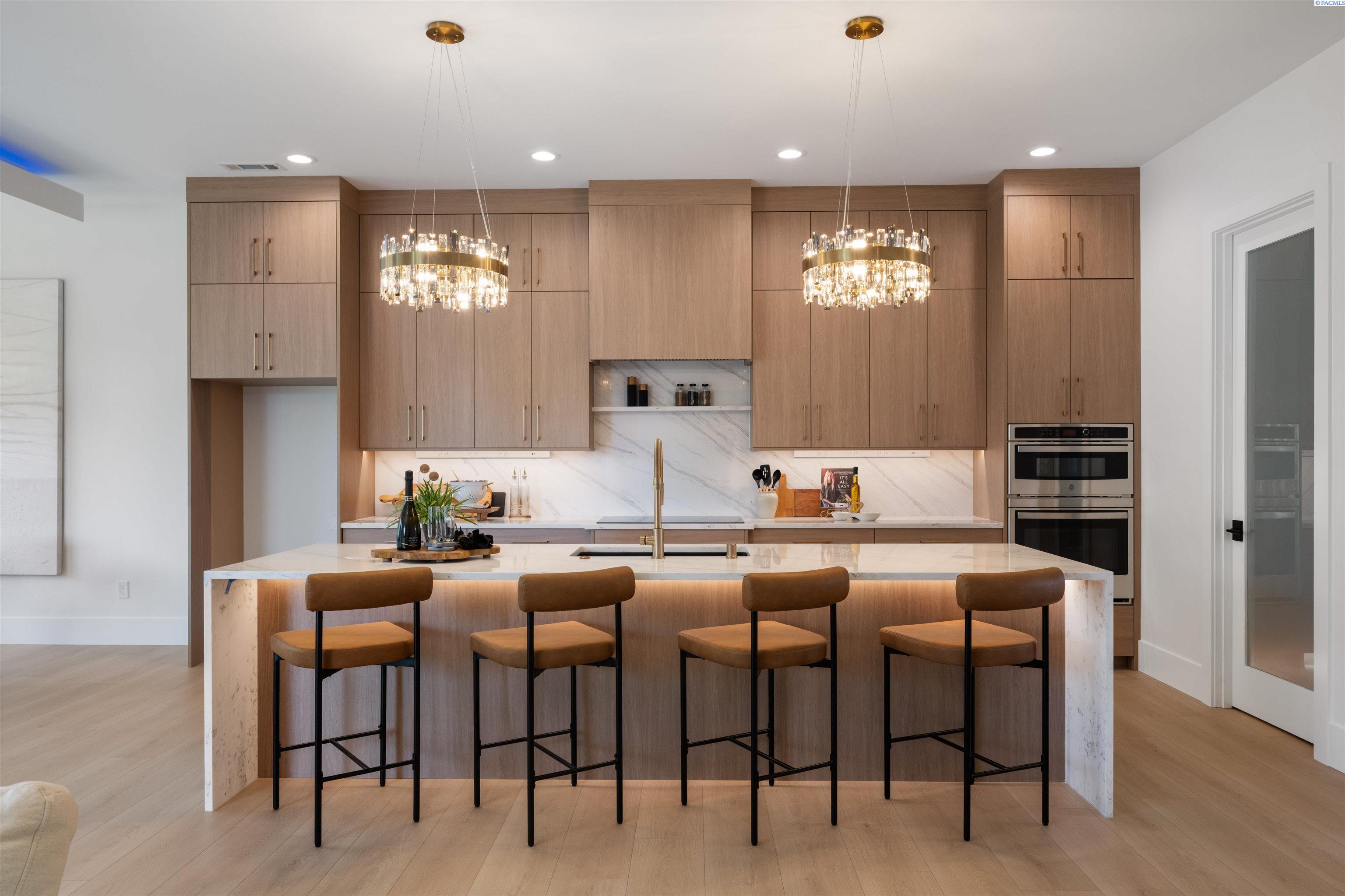 1822 Lexi Ct, Richland, WA 99352