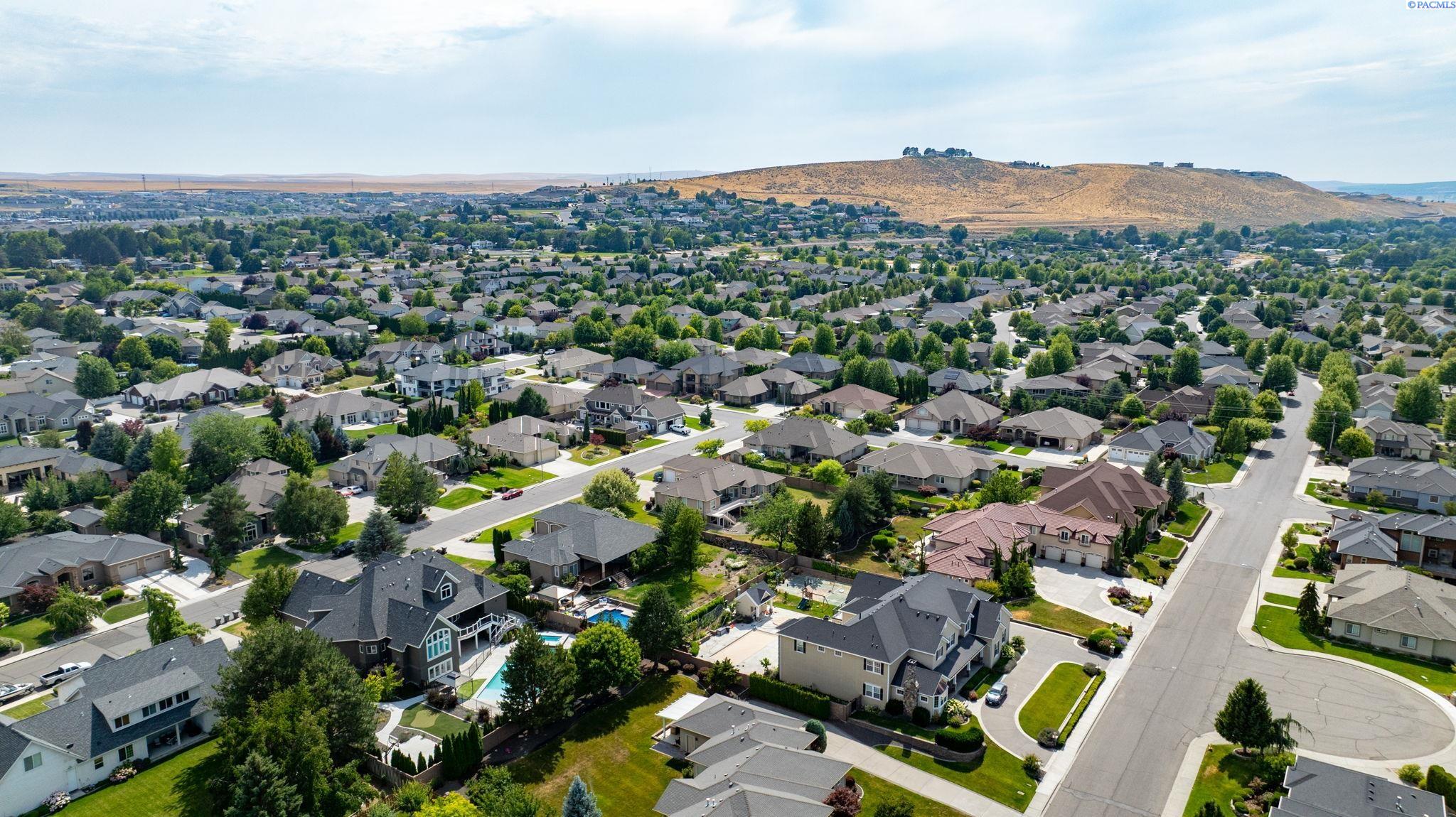 5000 W 19th, Kennewick, WA 99338
