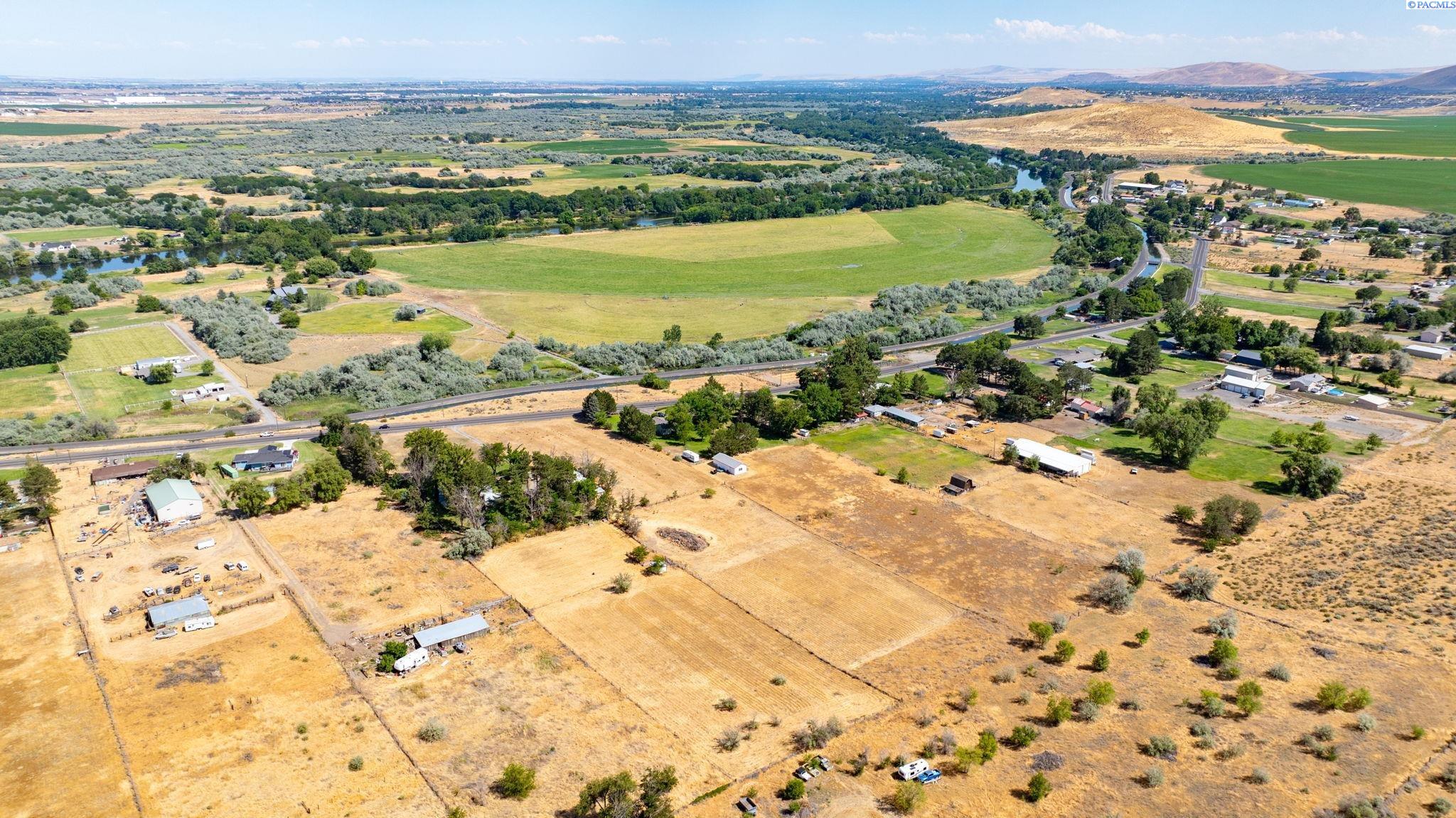 90206 N Harrington Rd, West Richland, WA 99353