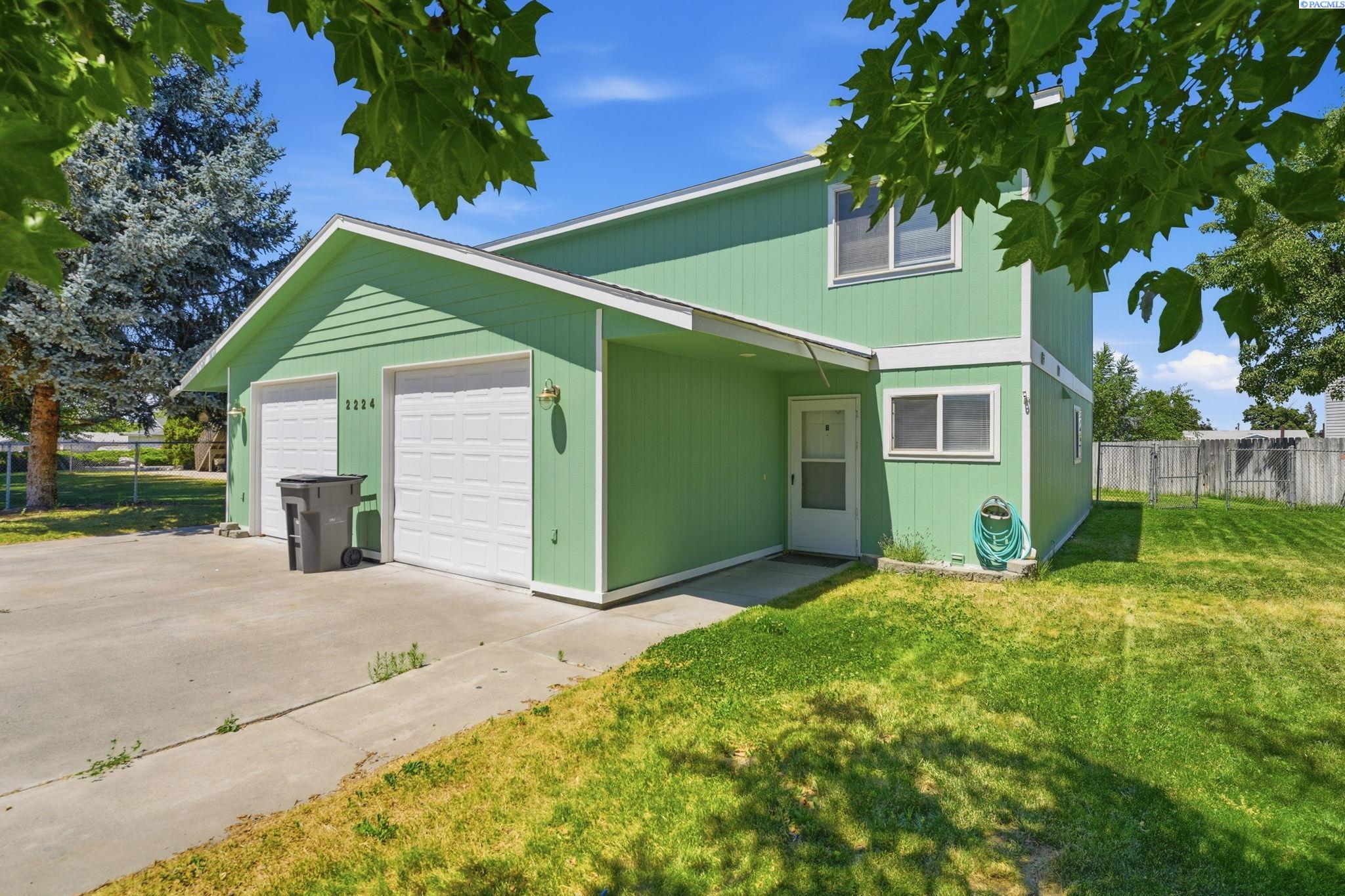 2224 W 13th Ave, Kennewick, WA 99337