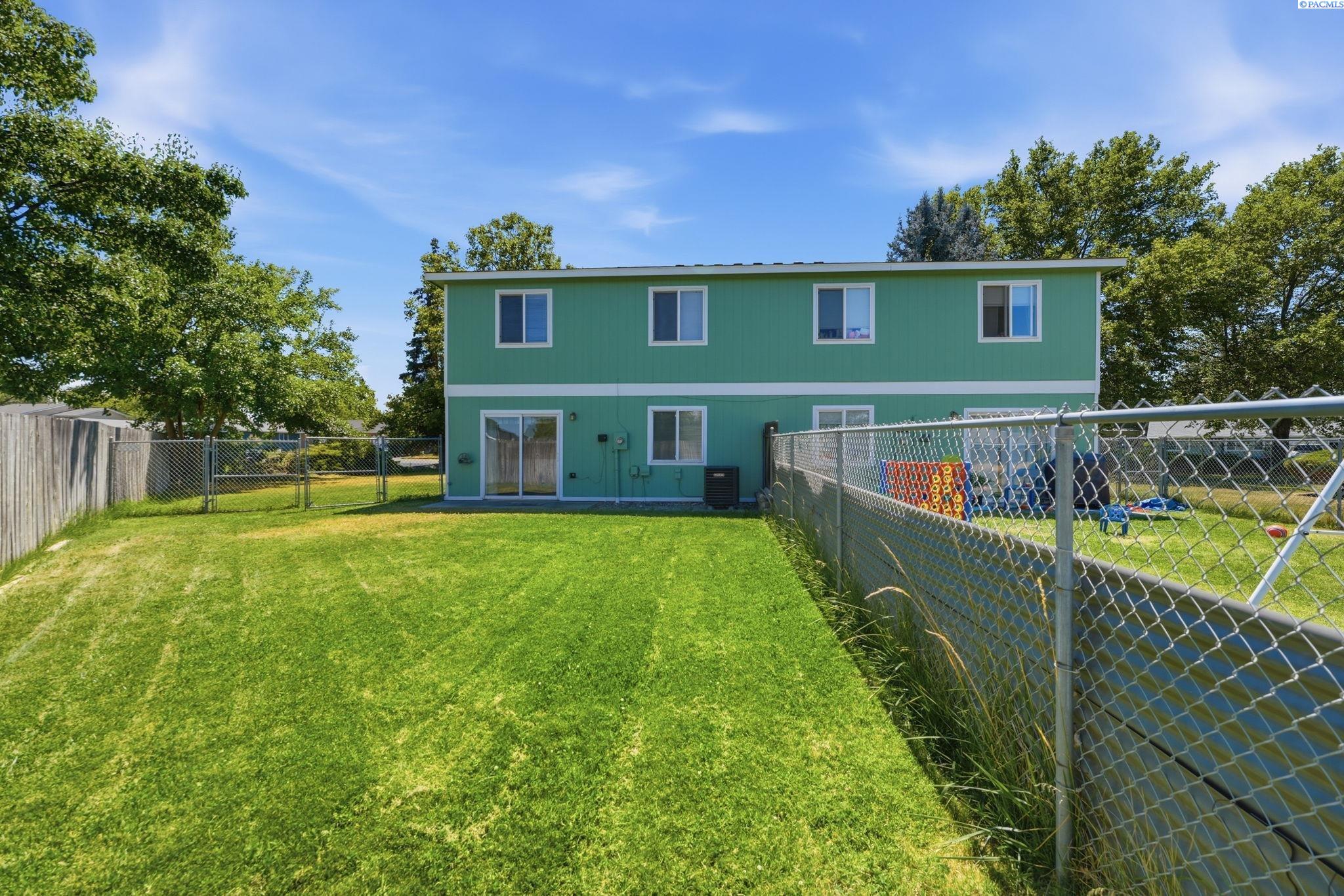 2224 W 13th Ave, Kennewick, WA 99337