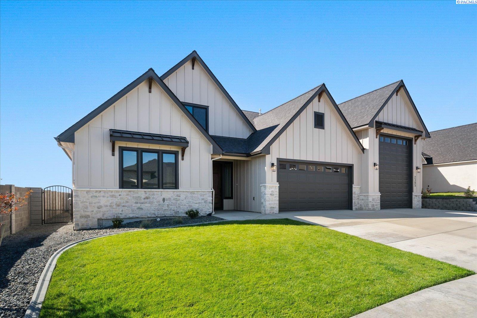 2385 Waterhill Ave, Richland, WA 99352