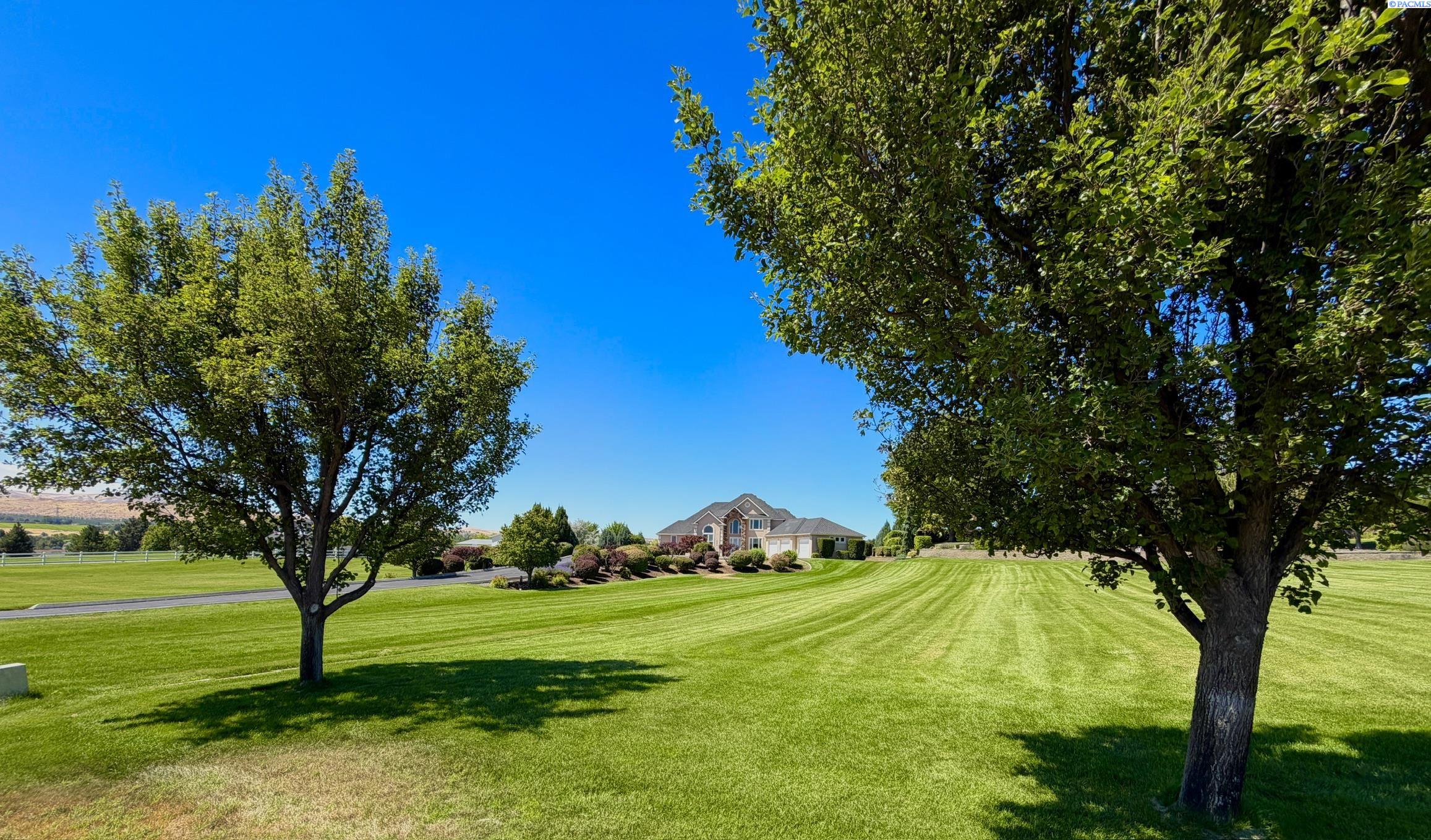 22010 S Verbena St, Kennewick, WA 99337
