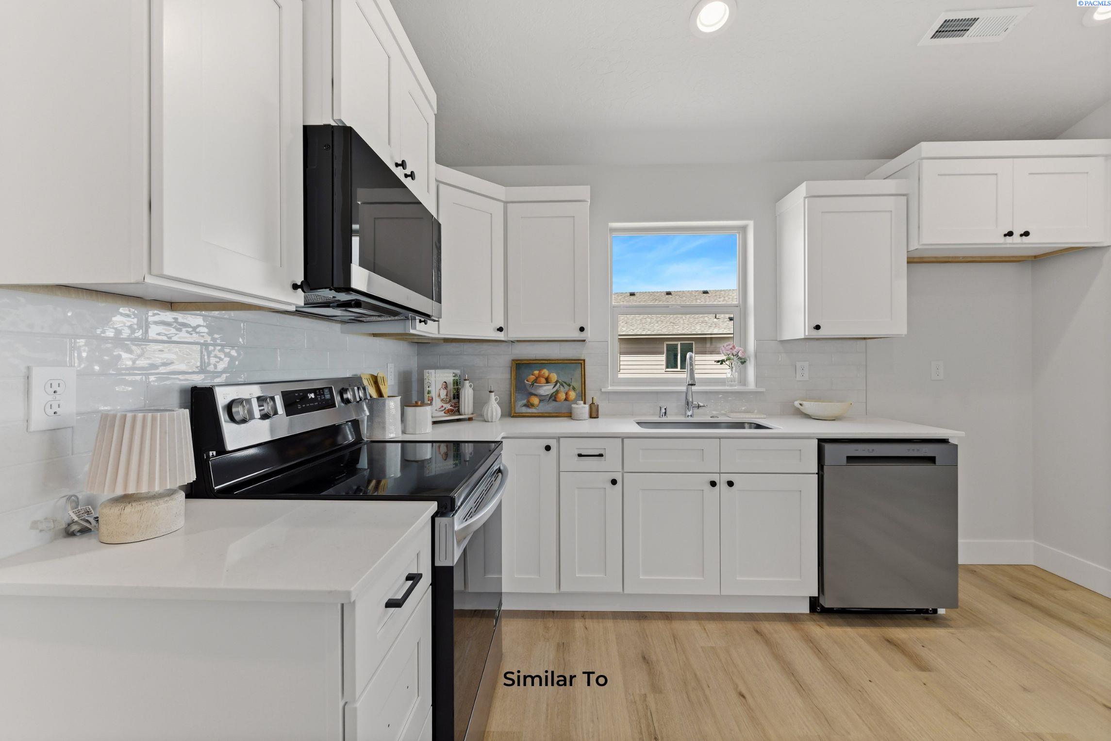 219 N Dewberry Pl, Kennewick, WA 99336