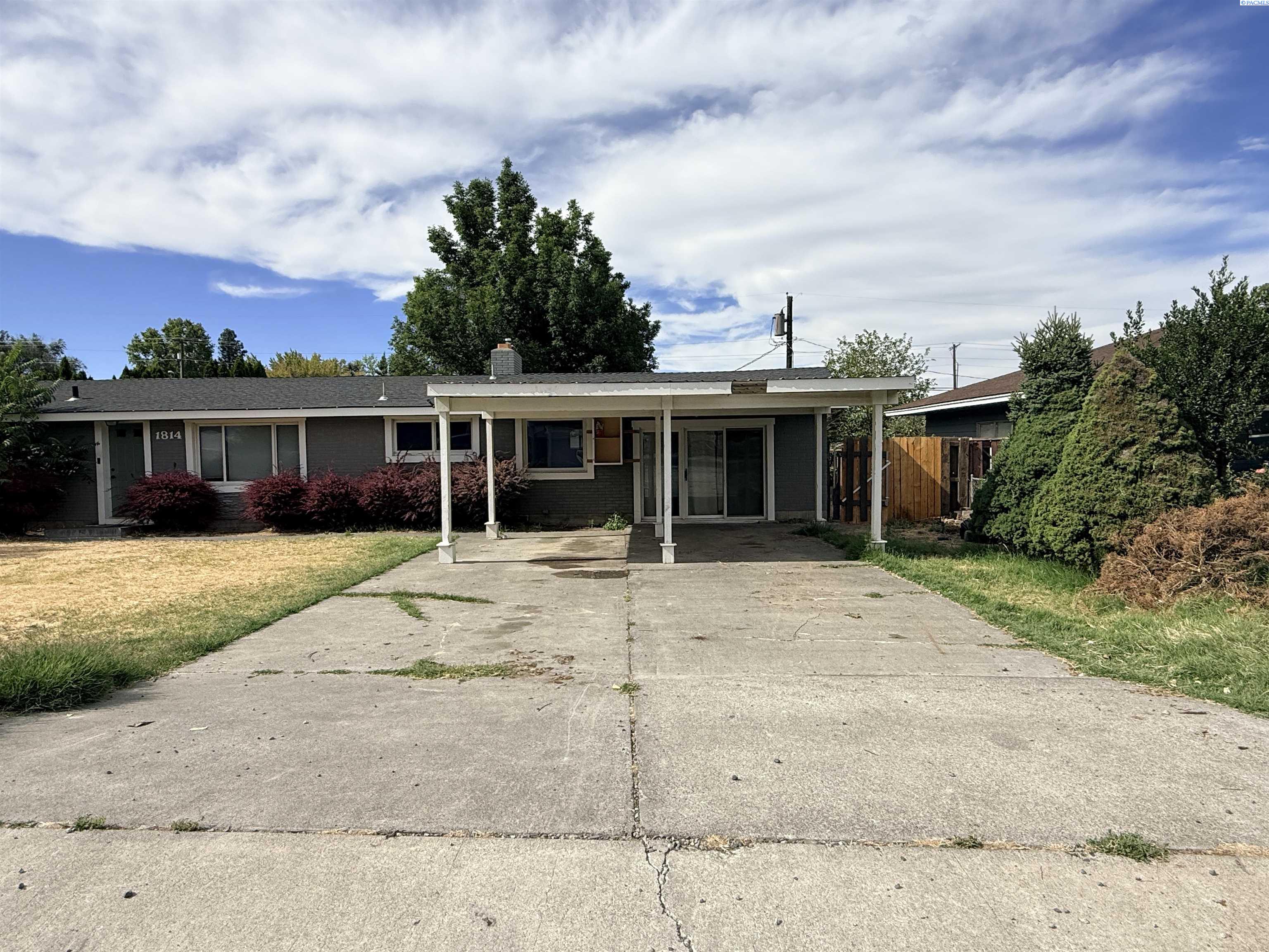 1814 W 11th Ave, Kennewick, WA 99337