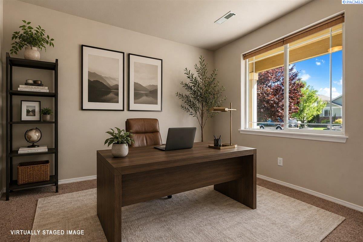 2660 Sandpiper Loop, Richland, WA 99354