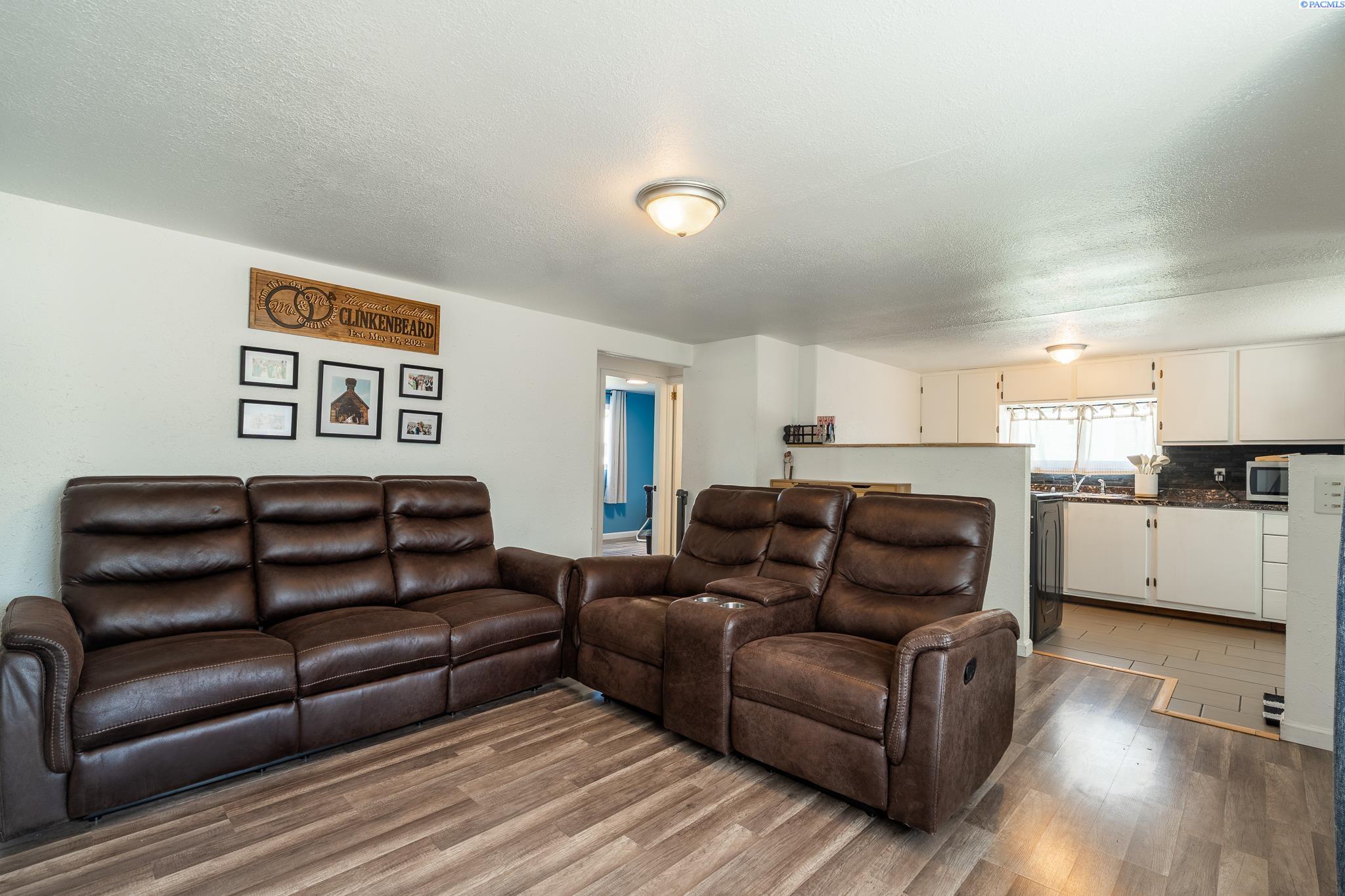 804 Davenport, Richland, WA 99352