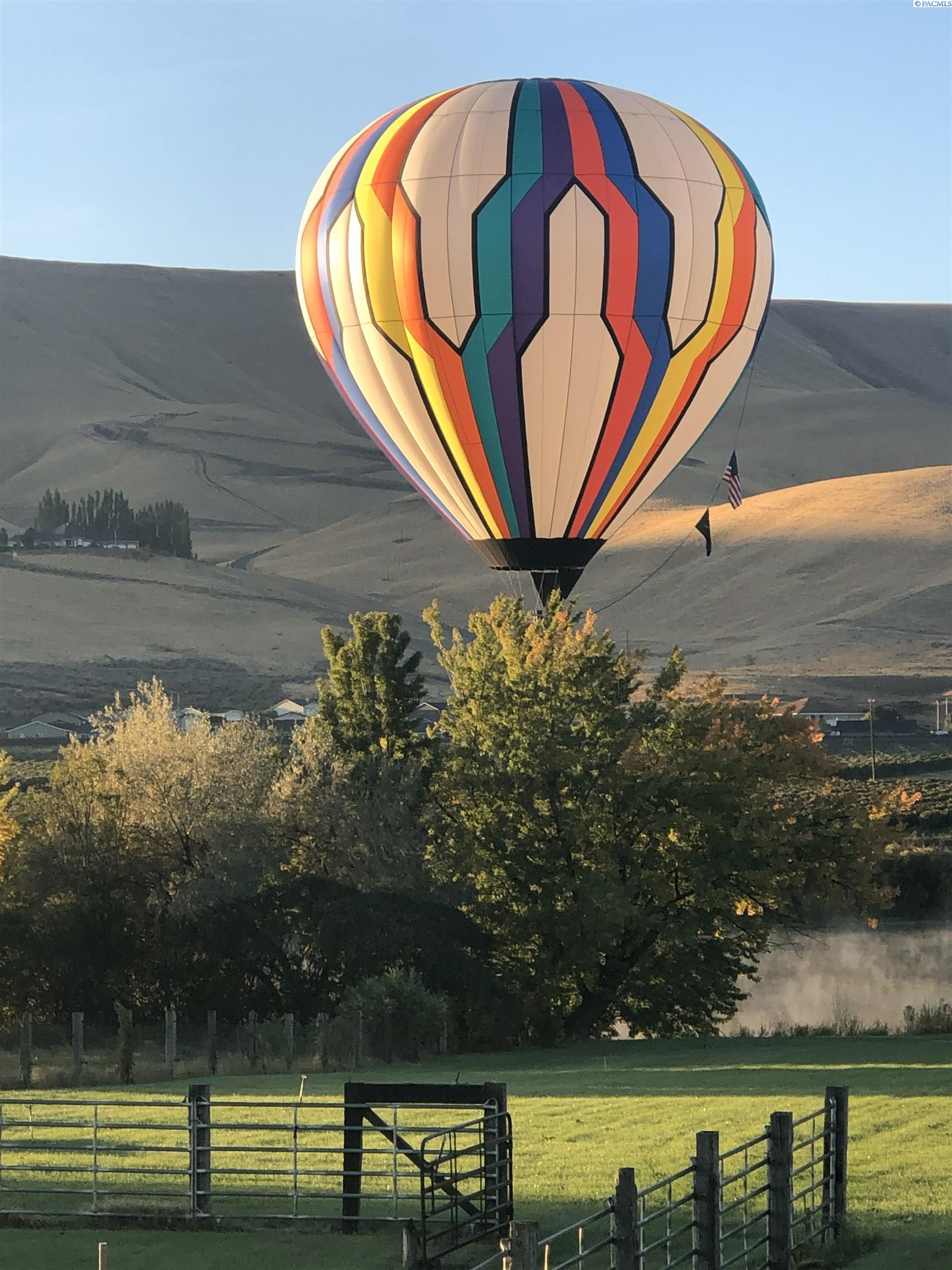 144001 W North River Rd, Prosser, WA 99305