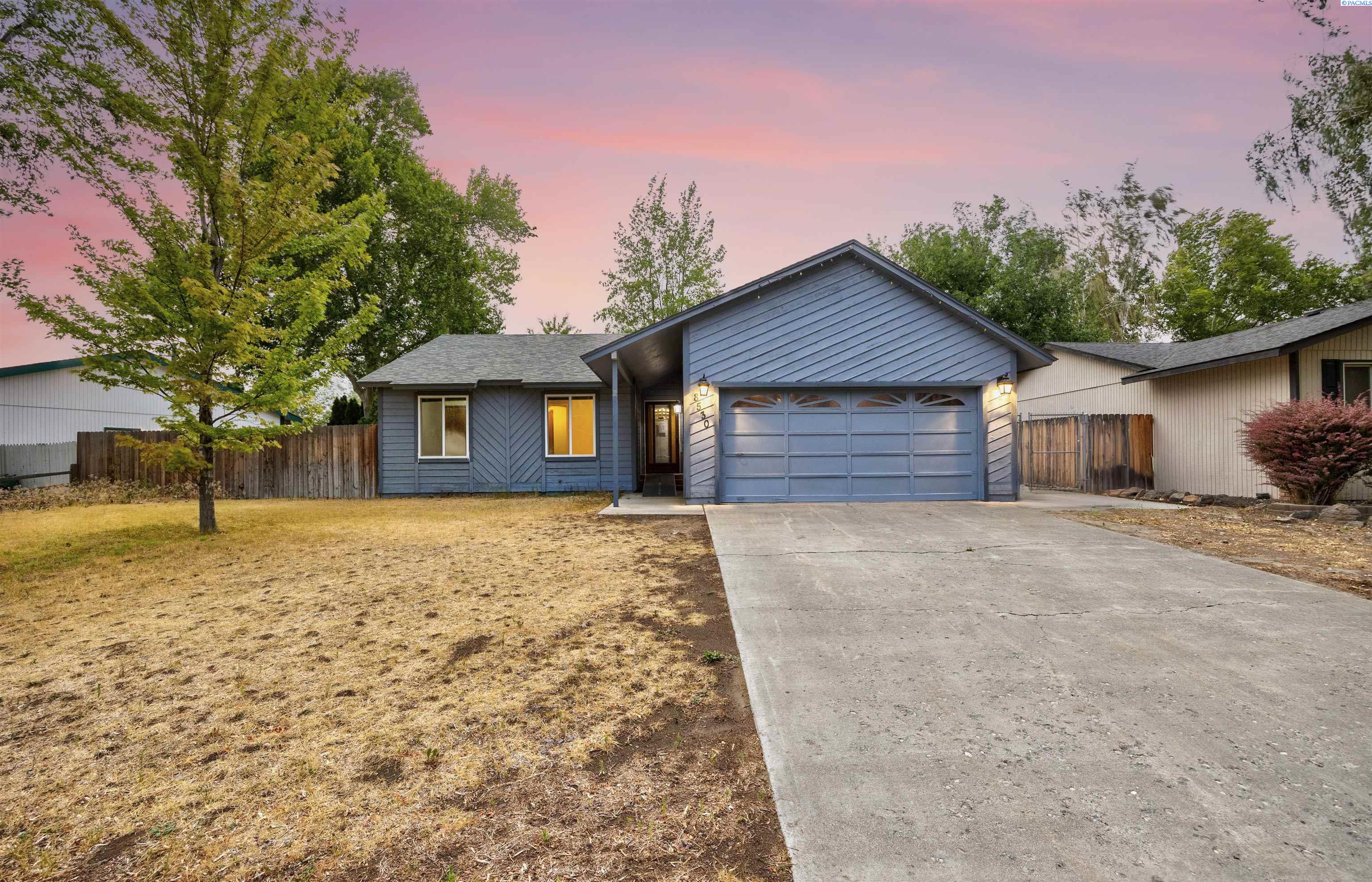 8530 W Deschutes Ave, Kennewick, WA 99336