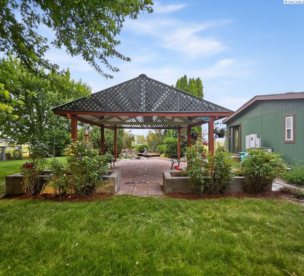 246006 E 672 Pr Se, Kennewick, WA 99337