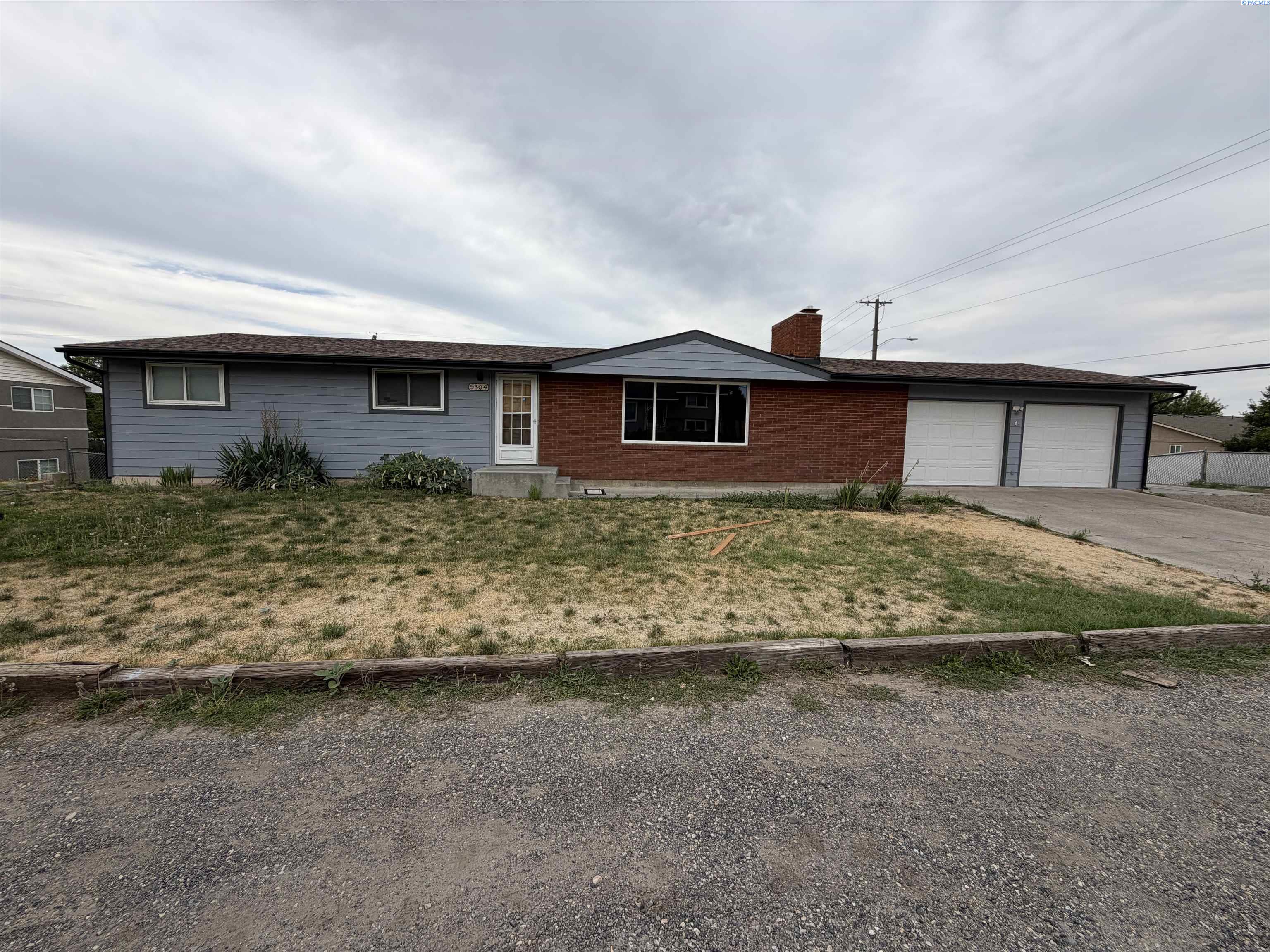 5304 W Skagit Ave, Kennewick, WA 99336-0000