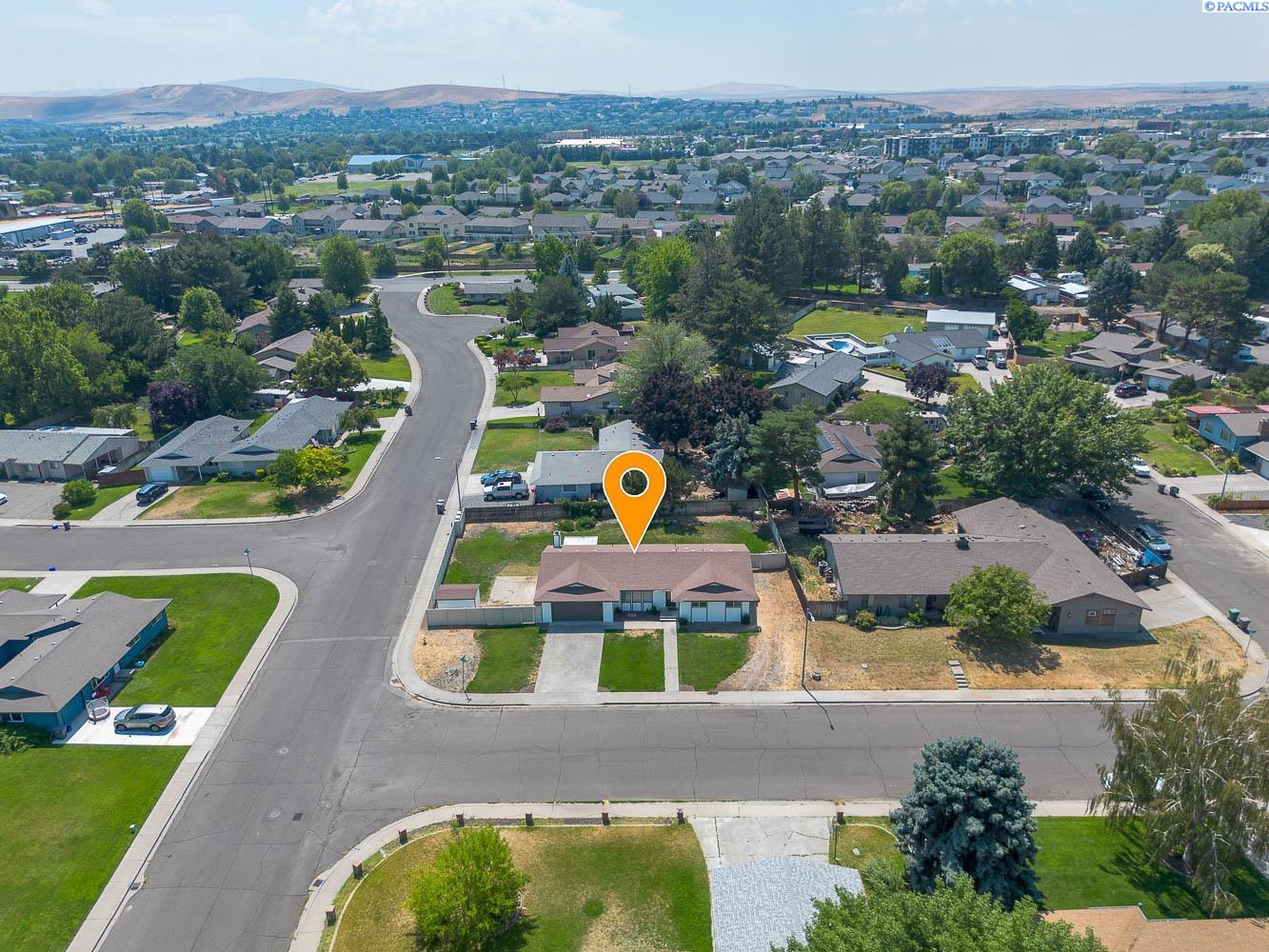 3801 W 17th Ave, Kennewick, WA 99338