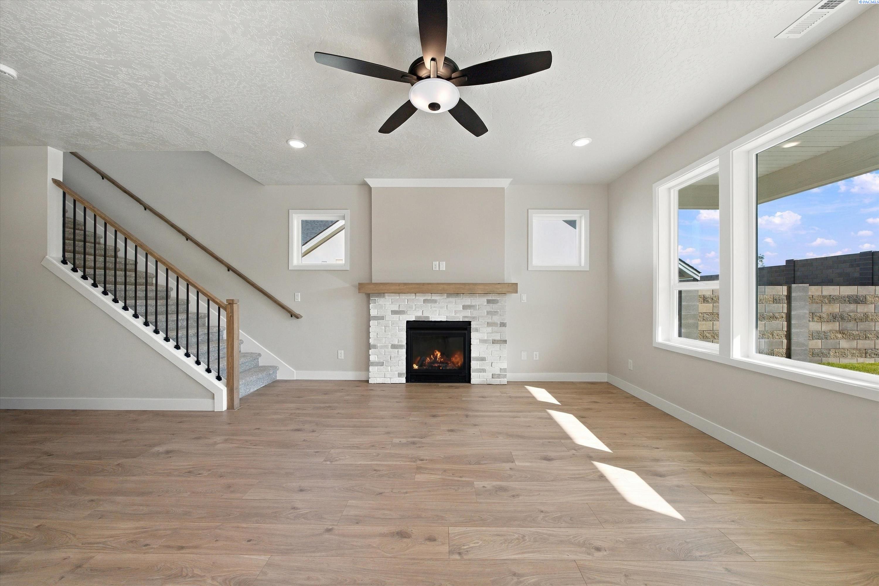 2968 Meadowlark Ave, Richland, WA 99352