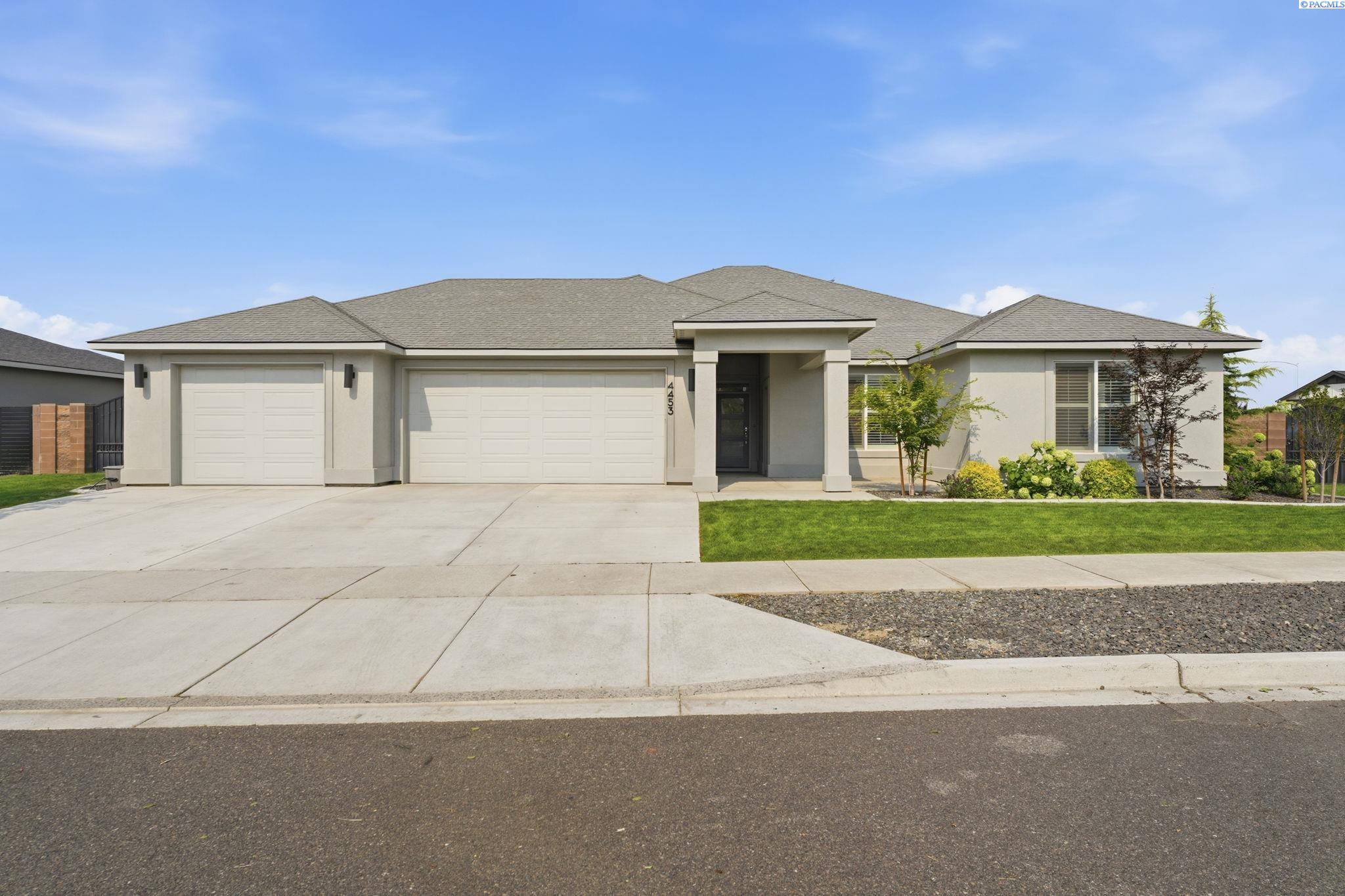 4453 Lolo Way, Richland, WA 99352