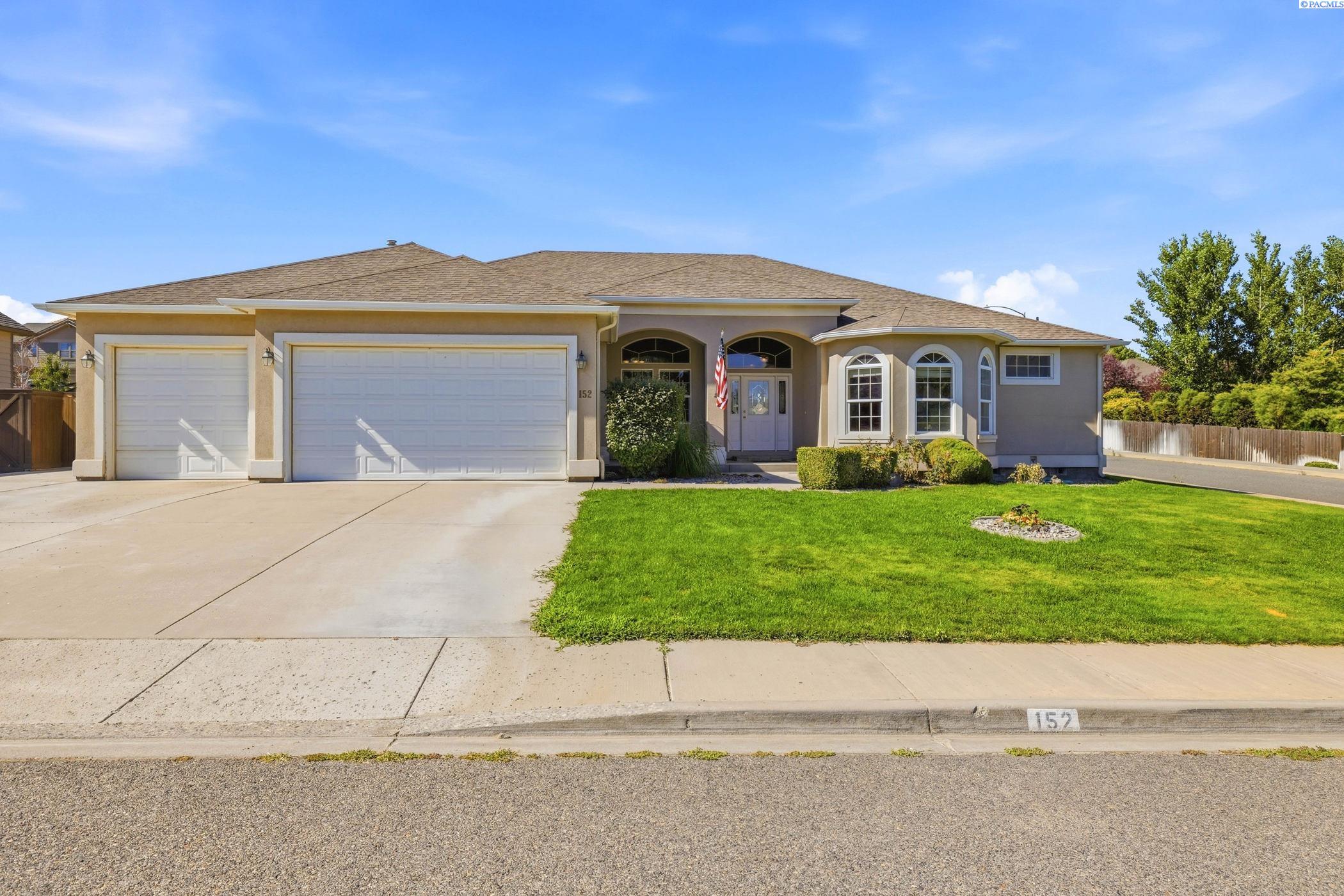 152 Erica Dr, Richland, WA 99352