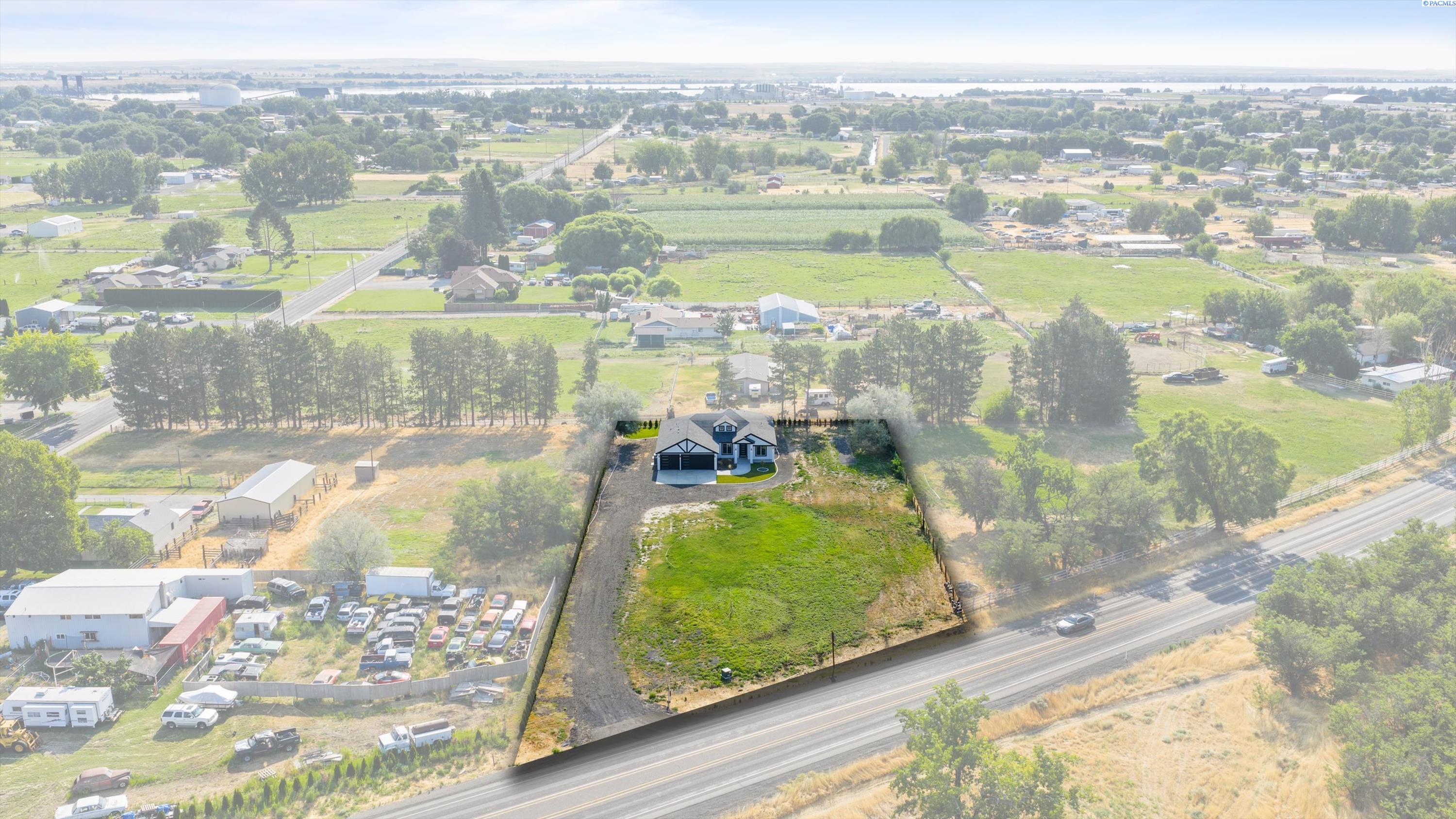 215622 E Sr 397, Kennewick, WA 99337