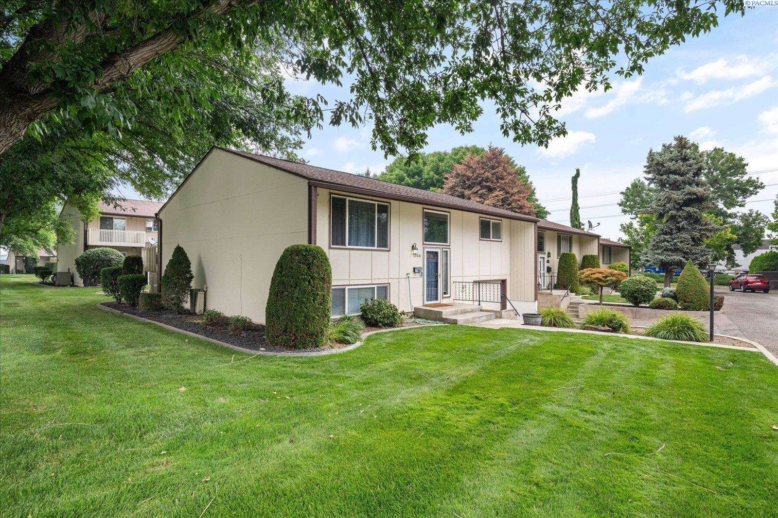 1948 Mahan Ave, Richland, WA 99354
