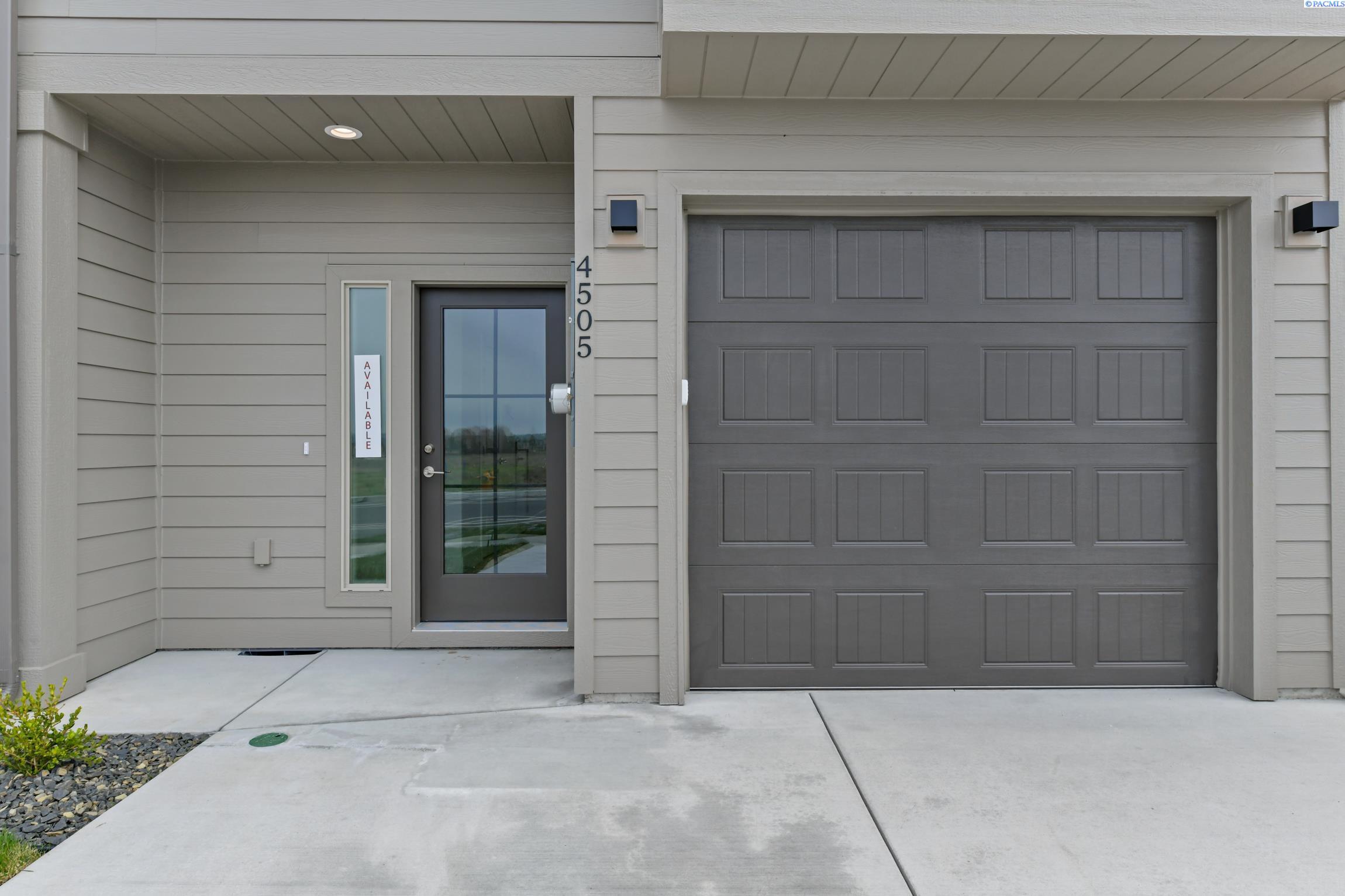 4505 Road 114, Pasco, WA 99301