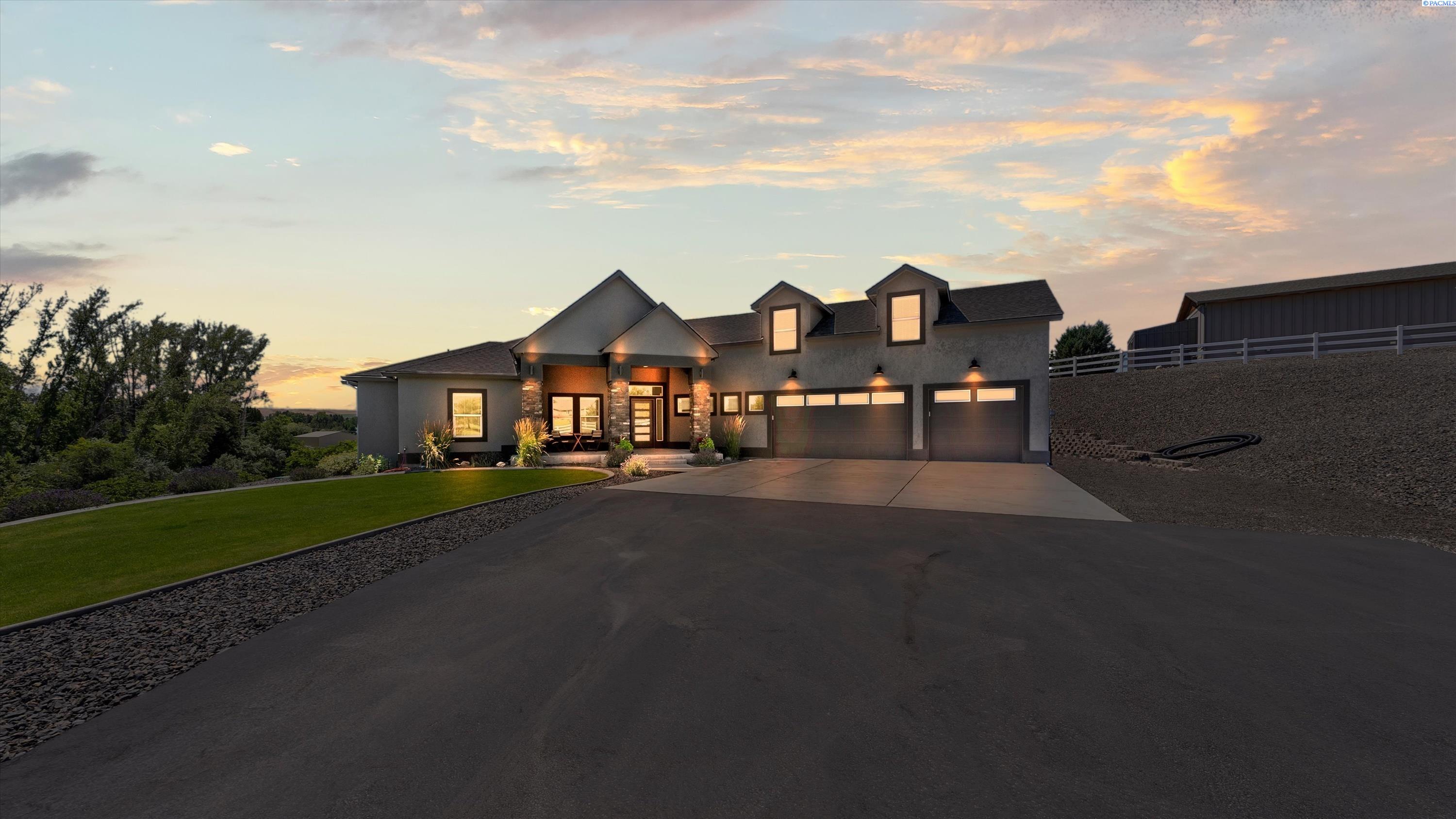 1506 N Bermuda Rd, Kennewick, WA 99338