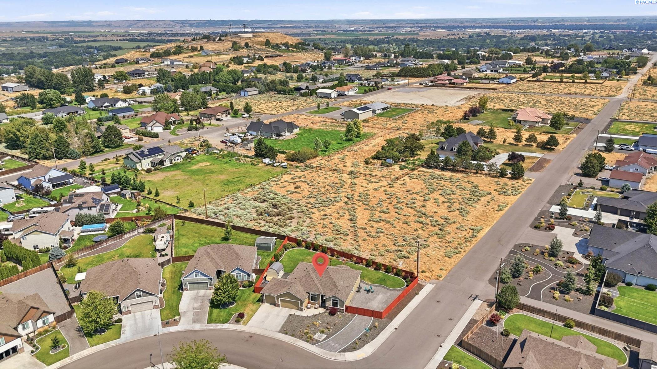 6228 Cobalt Dr, West Richland, WA 99353