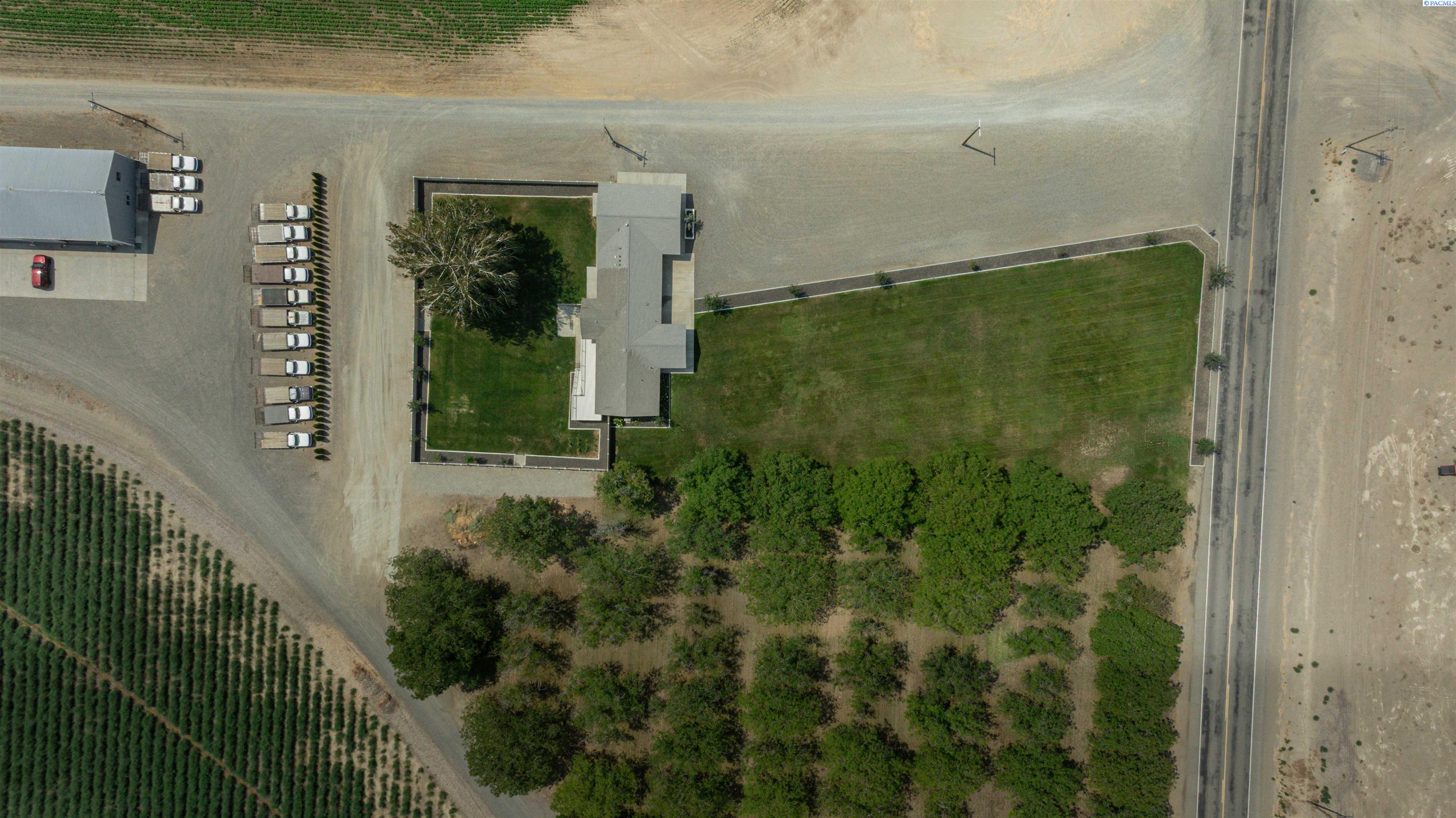 1181 W Sagemoor, Pasco, WA 99301