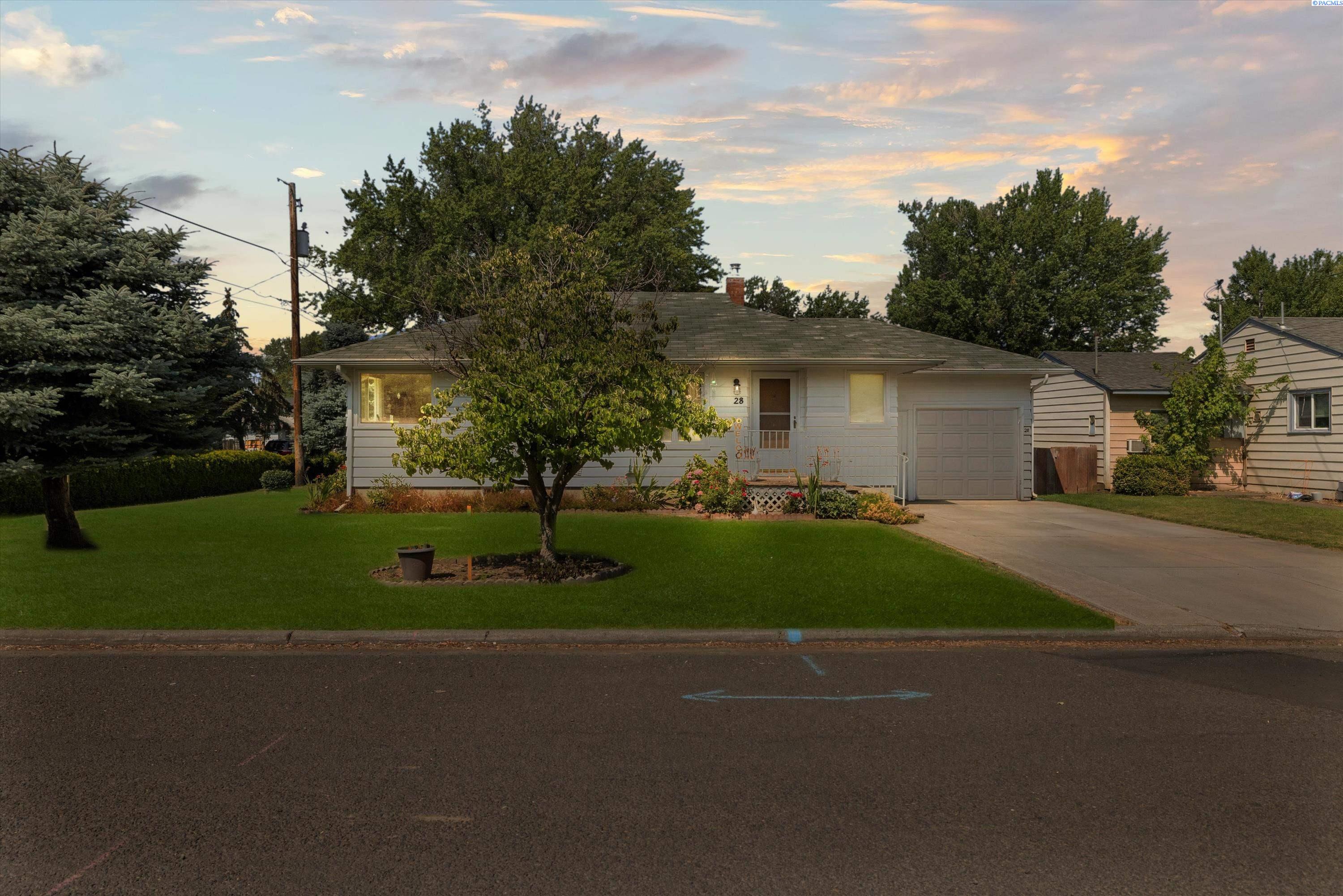28 SW Evans Ave, College Place, WA 99324