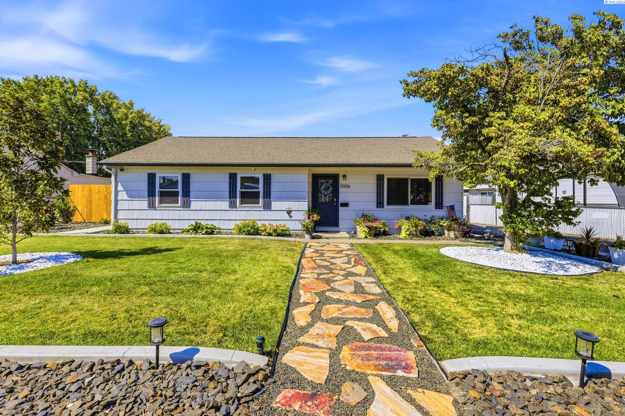 2006 Tinkle St, Richland, WA 99354