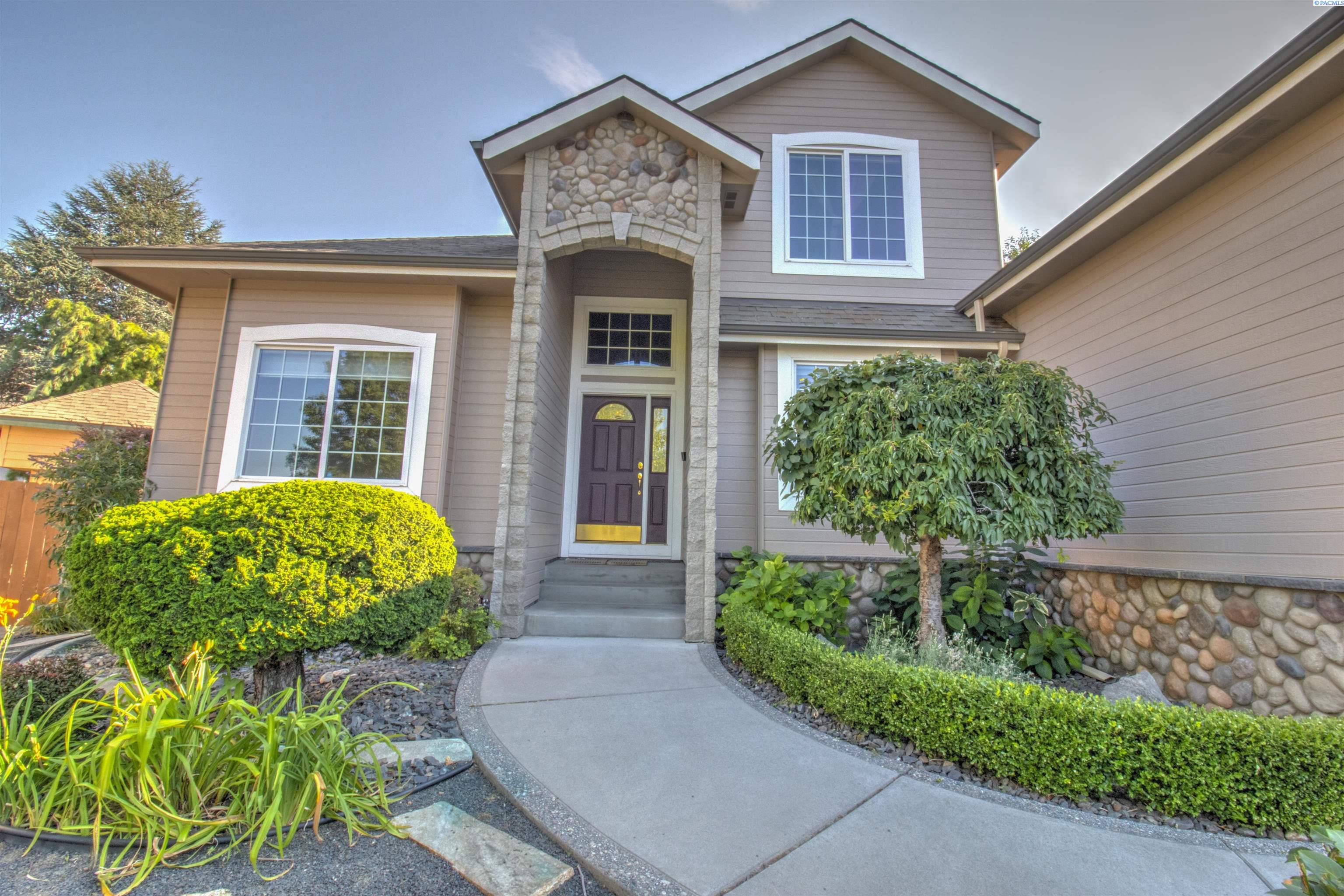 2116 Newhaven Loop, Richland, WA 99352
