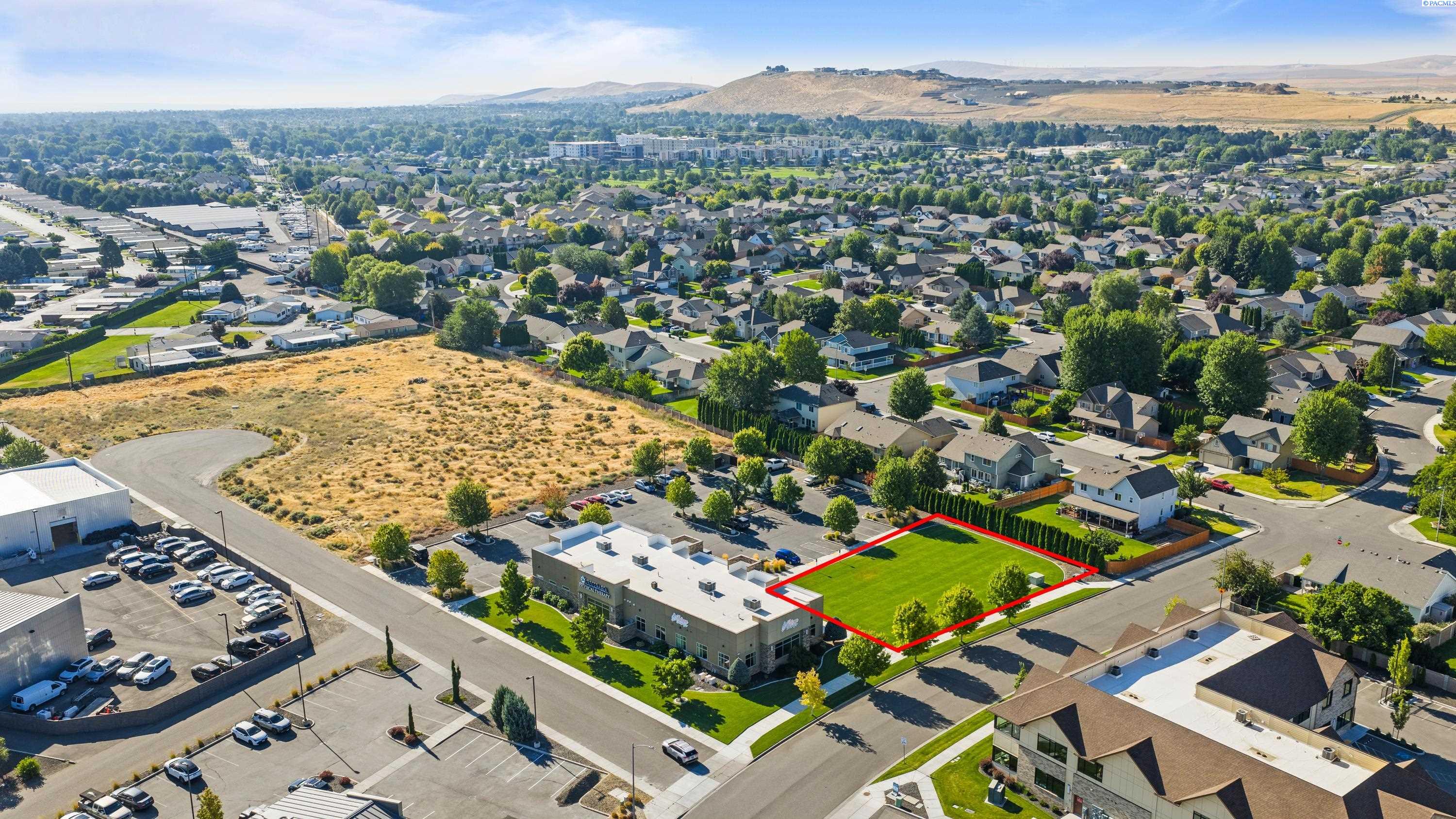 31 S Louisiana St, Kennewick, WA 99336