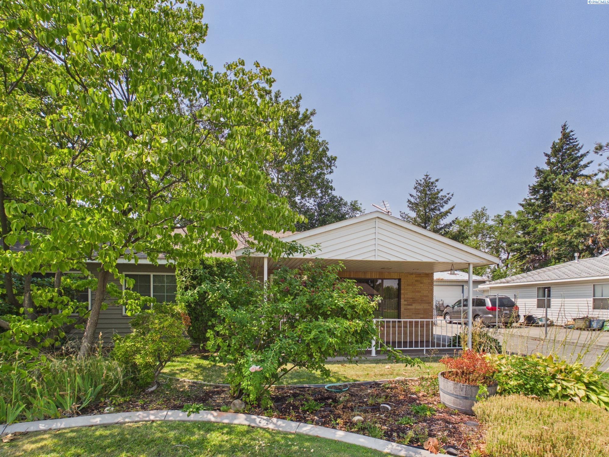 609 Cottonwood, Richland, WA 99352