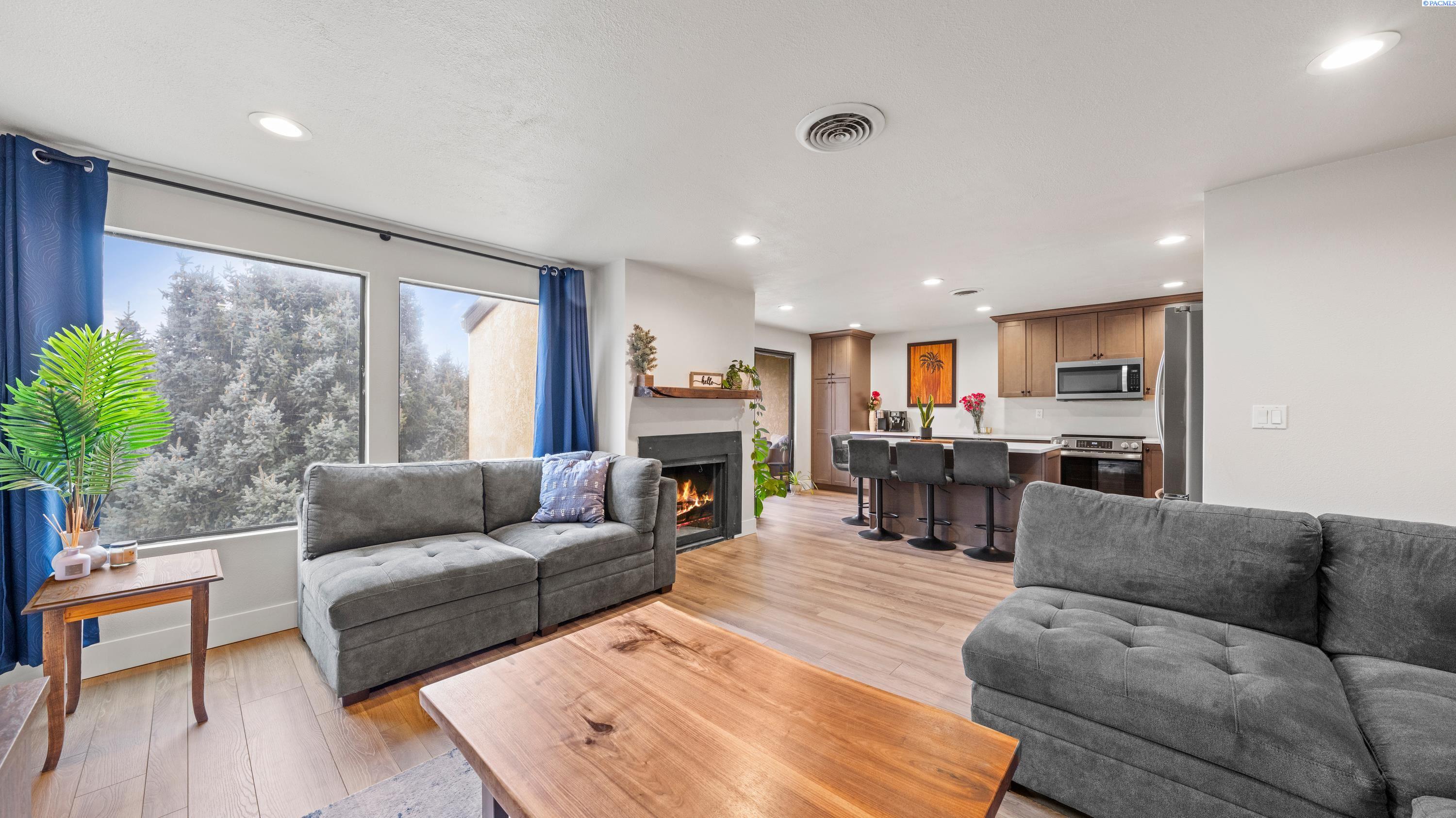 303 Gage Blvd #313, Richland, WA 99352