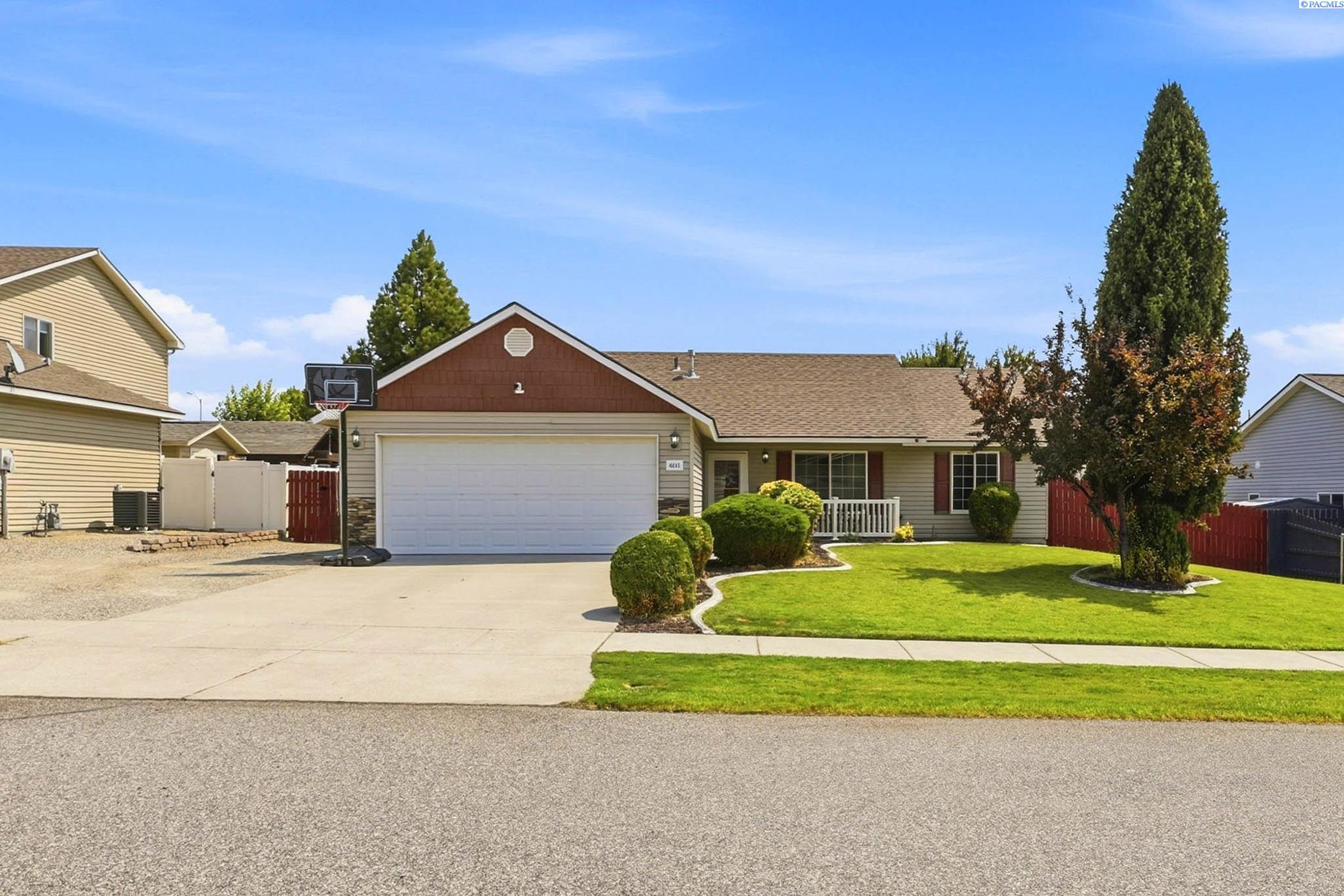 4011 Twilight Ct, Pasco, WA 99301