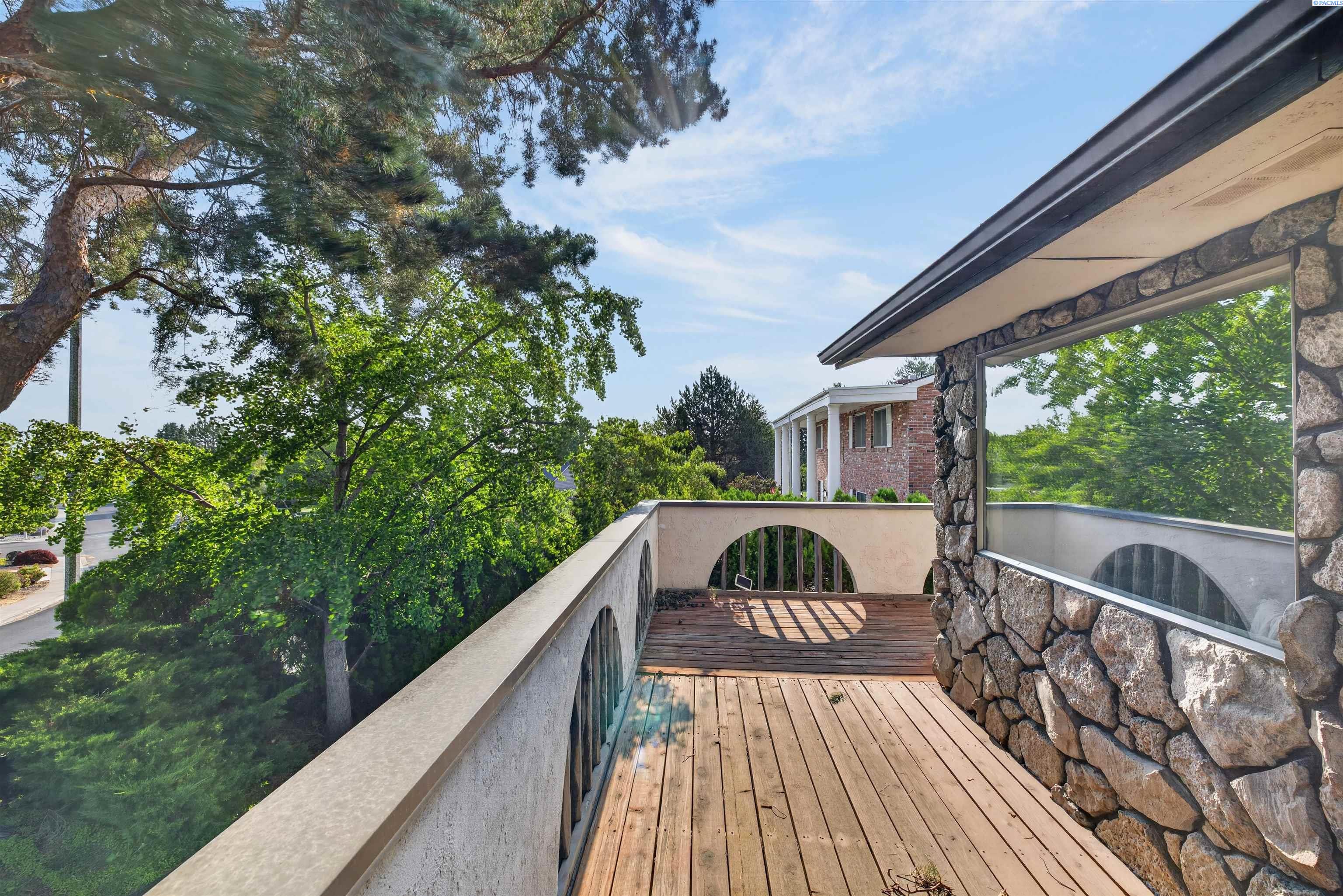 131 Englewood, Richland, WA 99352