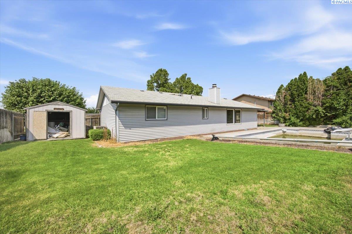 5915 W Victoria Ave, Kennewick, WA 99336