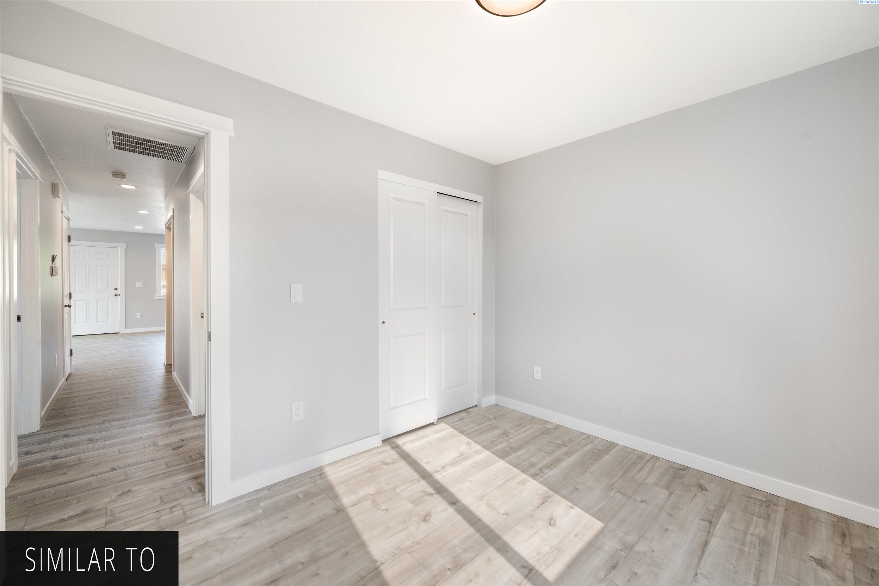 506 N Kent Pl, Kennewick, WA 99336
