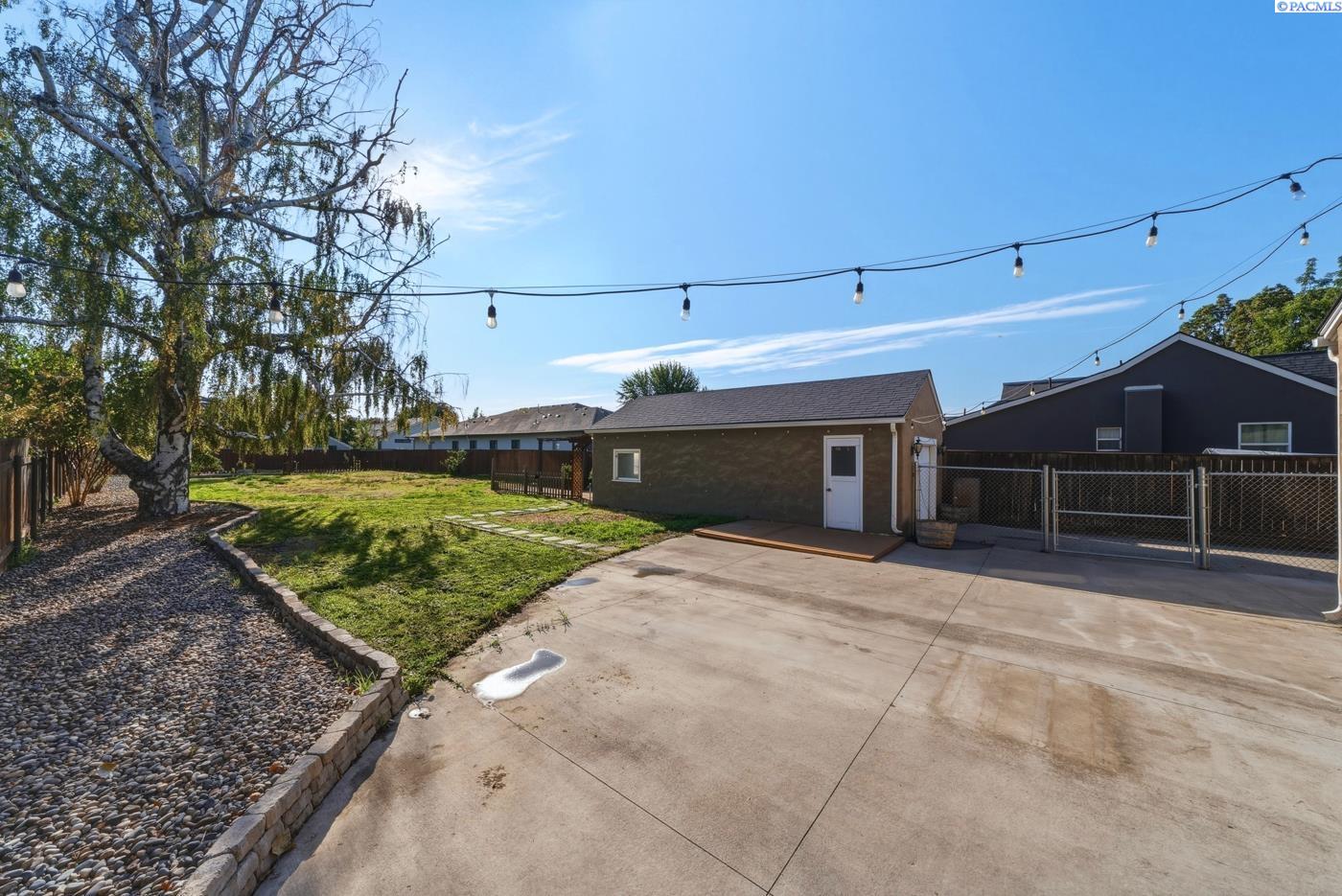 2421 Plaza Way, Walla Walla, WA 99362