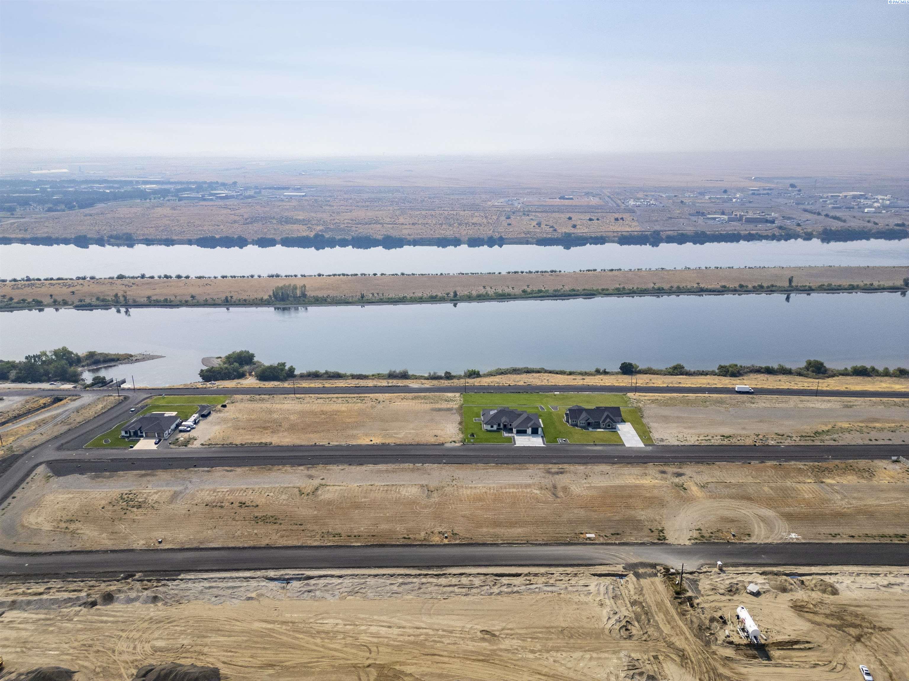 427 Panoramic Drive [22], Pasco, WA 99301