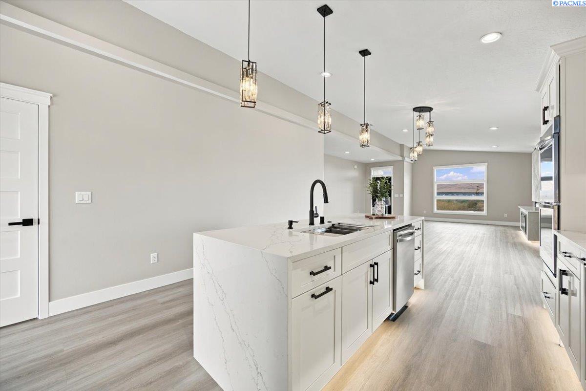 3629 Allison Way, Richland, WA 99352