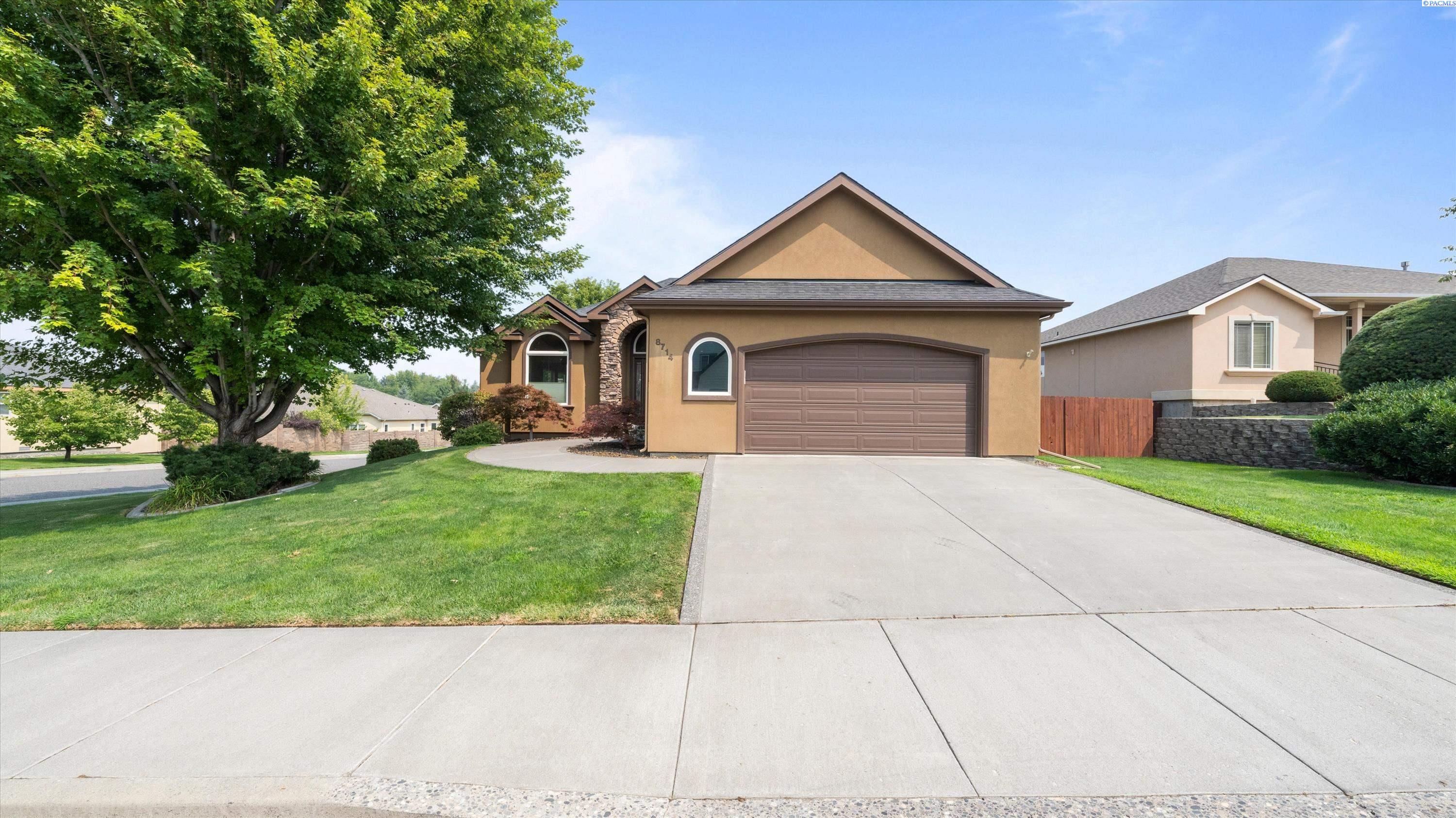 8714 W 6th Ave, Kennewick, WA 99336