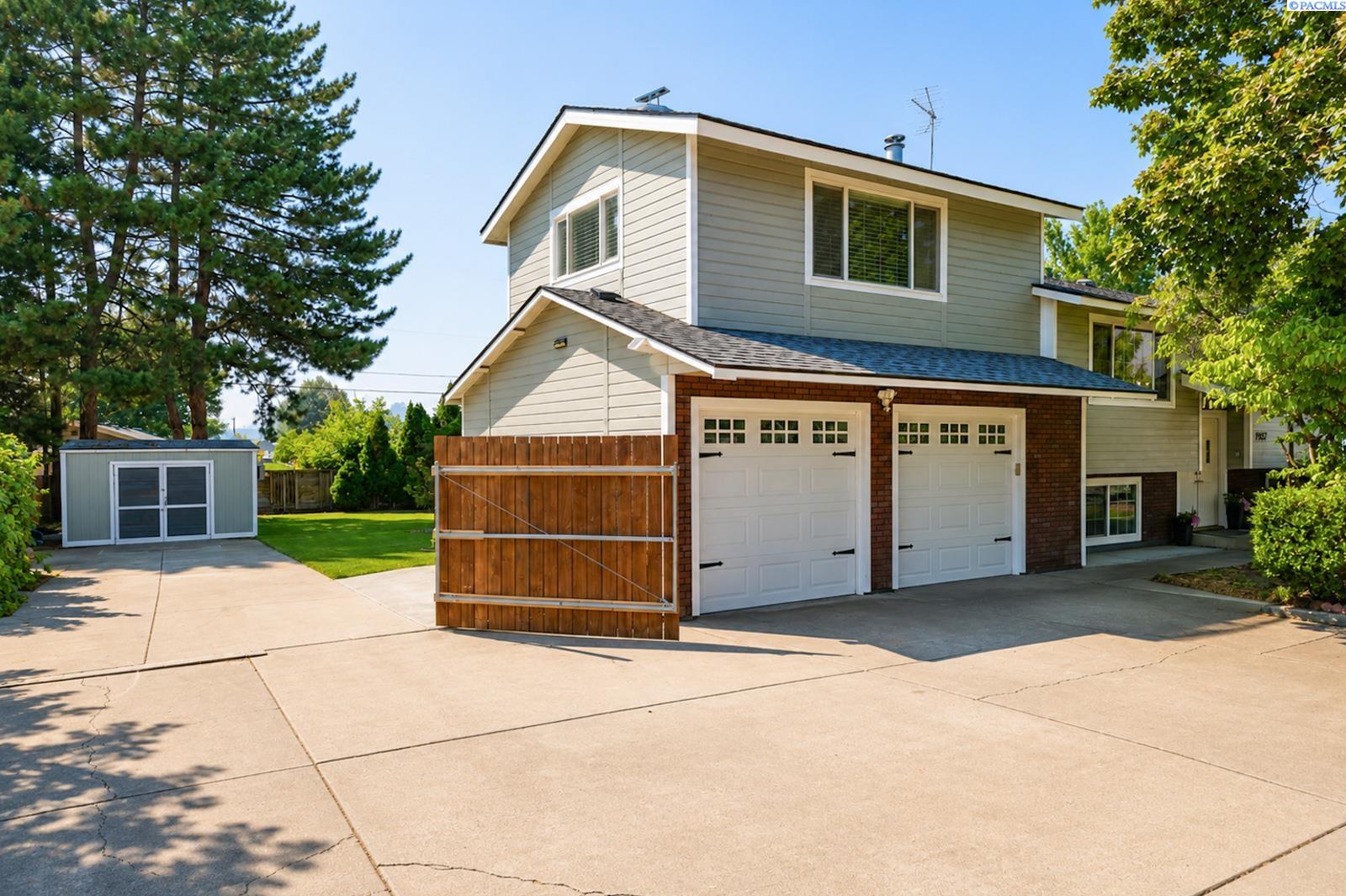 1927 Pike Ave, Richland, WA 99354