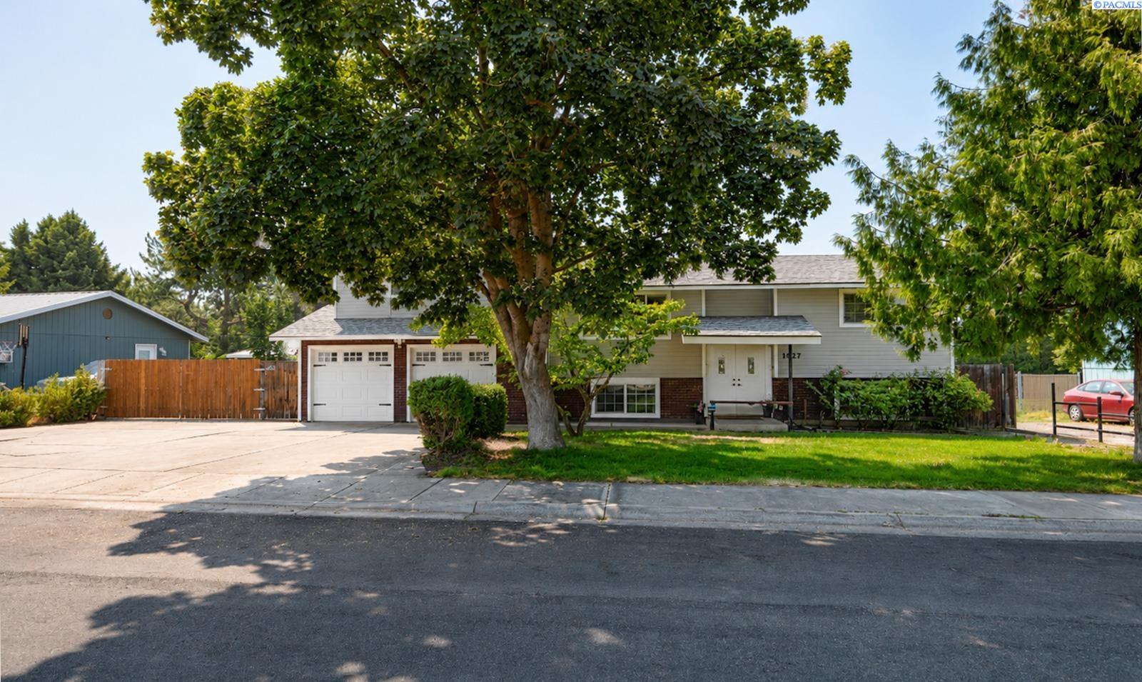 1927 Pike Ave, Richland, WA 99354